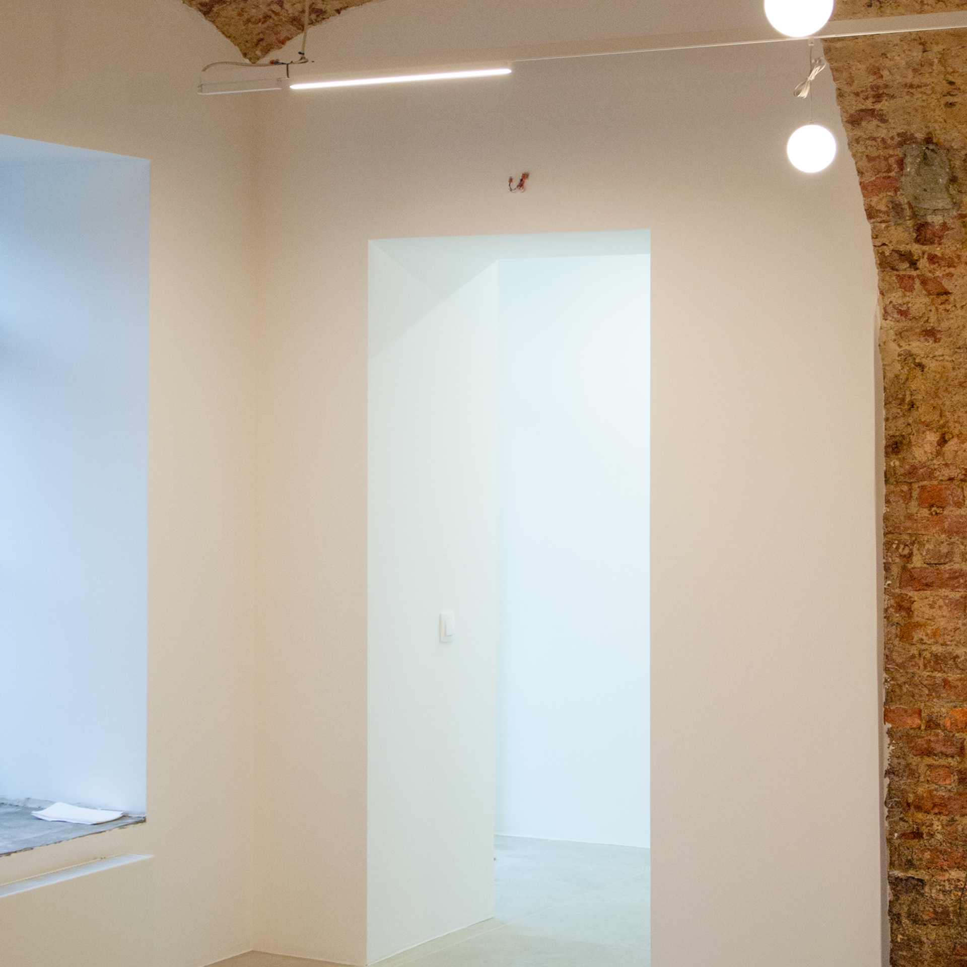 Офисы, конференц-зал и кухня-столовая площадью 200 м² для АО Майнинг Элемент, БЦ Ренессанс Фонтанка. Дизайн интерьера в Петербурге Ворфаламеева Яна