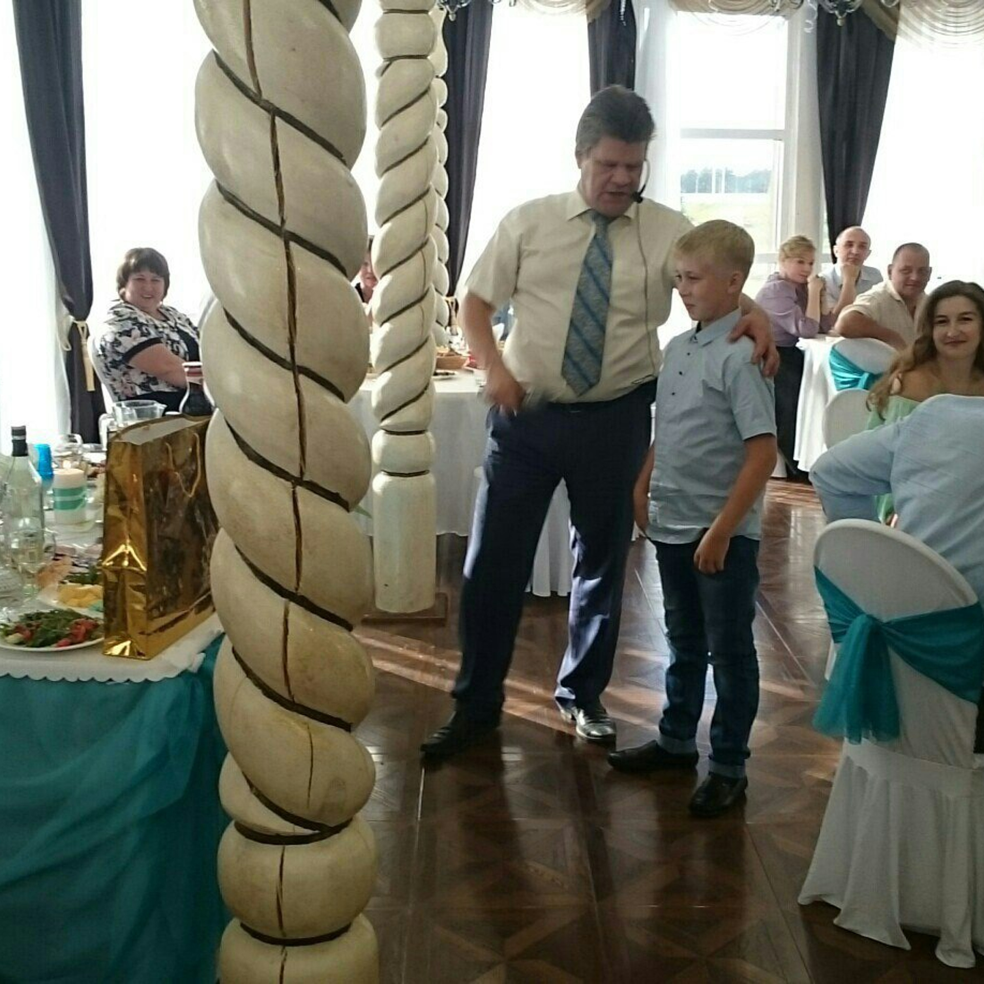 Отзывы. Саксофонист и поющий Ведущий Рустем Алюков в Уфе