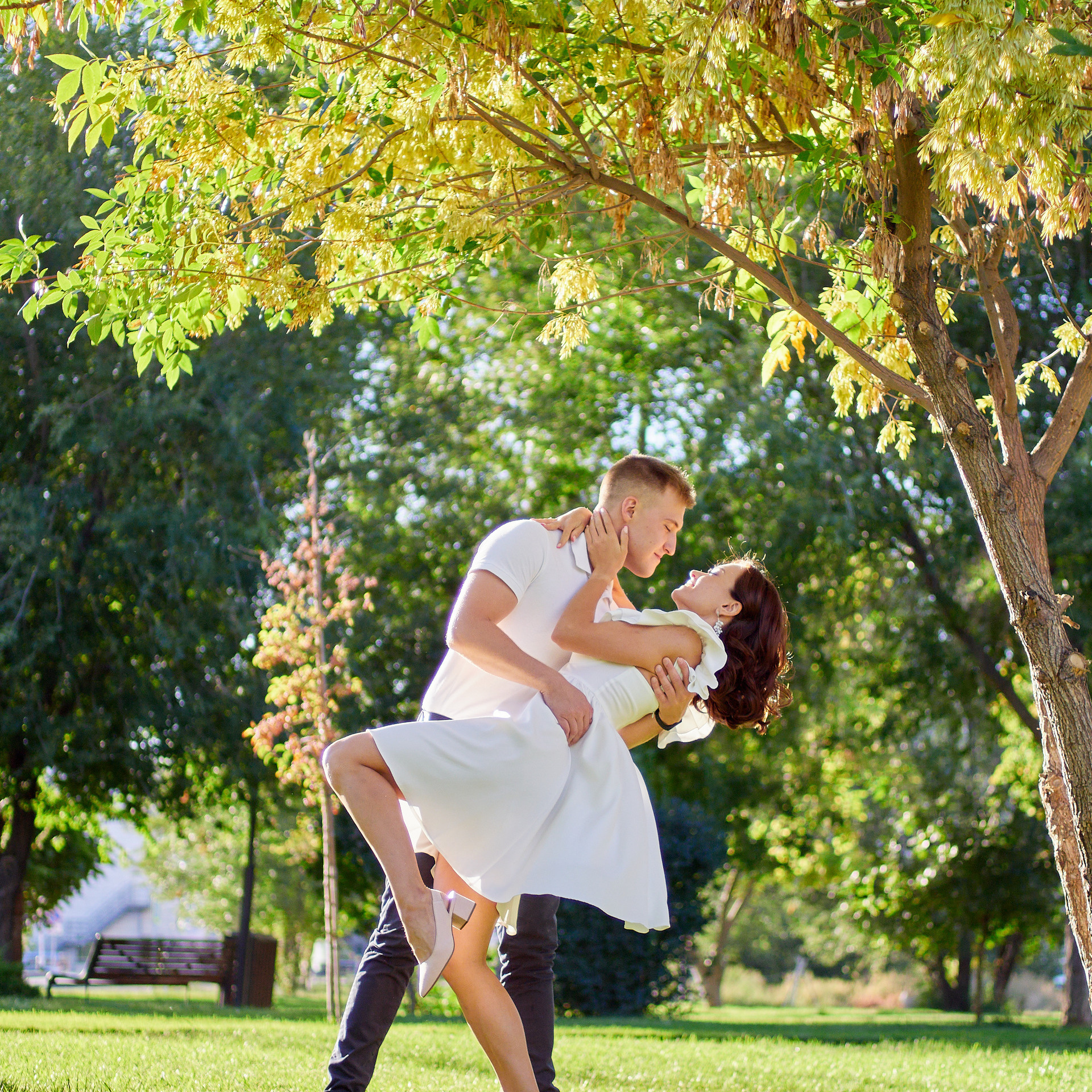 Отзывы. Студийный, семейный, свадебный, фэшн и ню фотограф в Астрахани, производство выпускных альбомов. Руслан Кондрашин