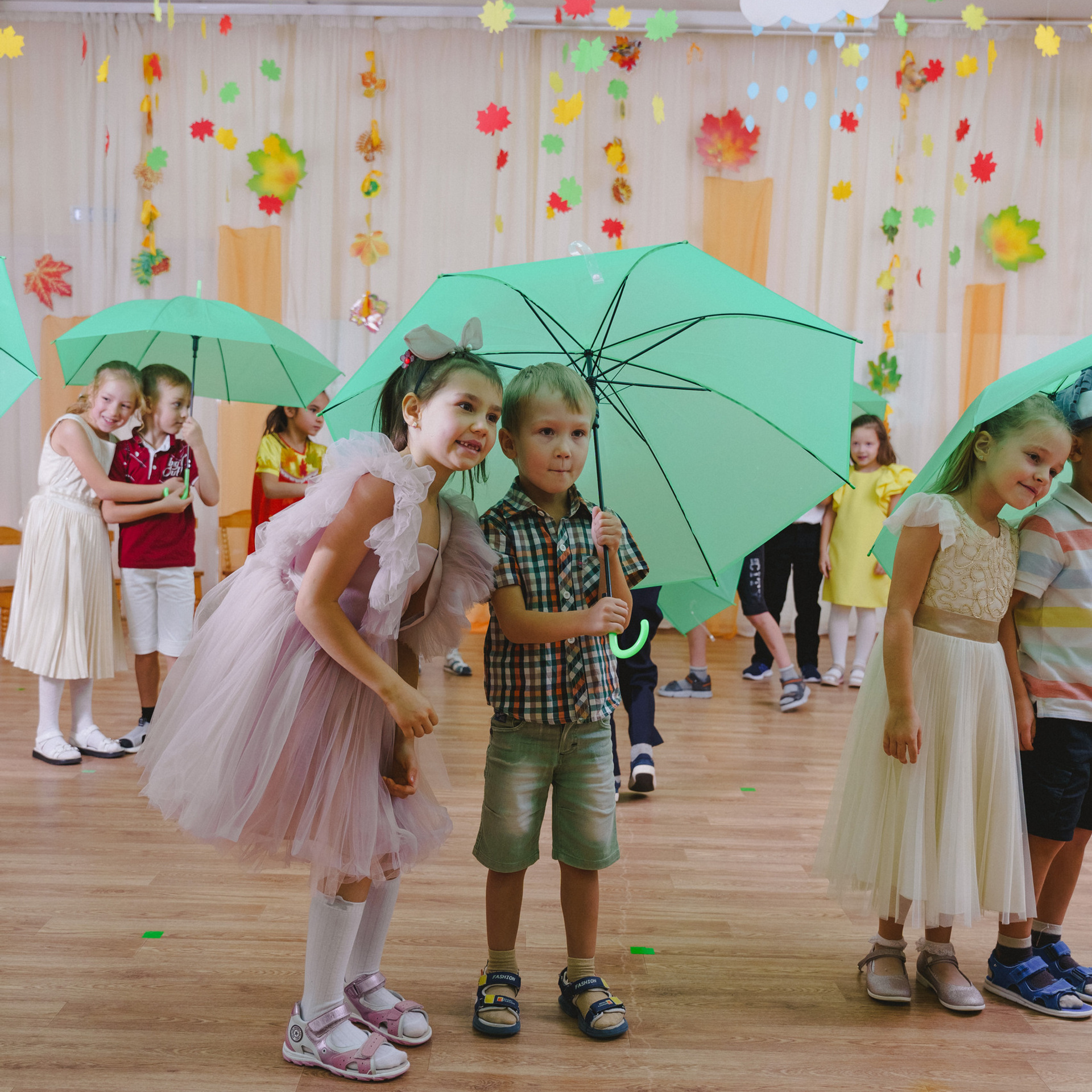 Праздник осени. Фотограф в детский сад в Екатеринбурге, выпускные альбомы Юлия Умерова