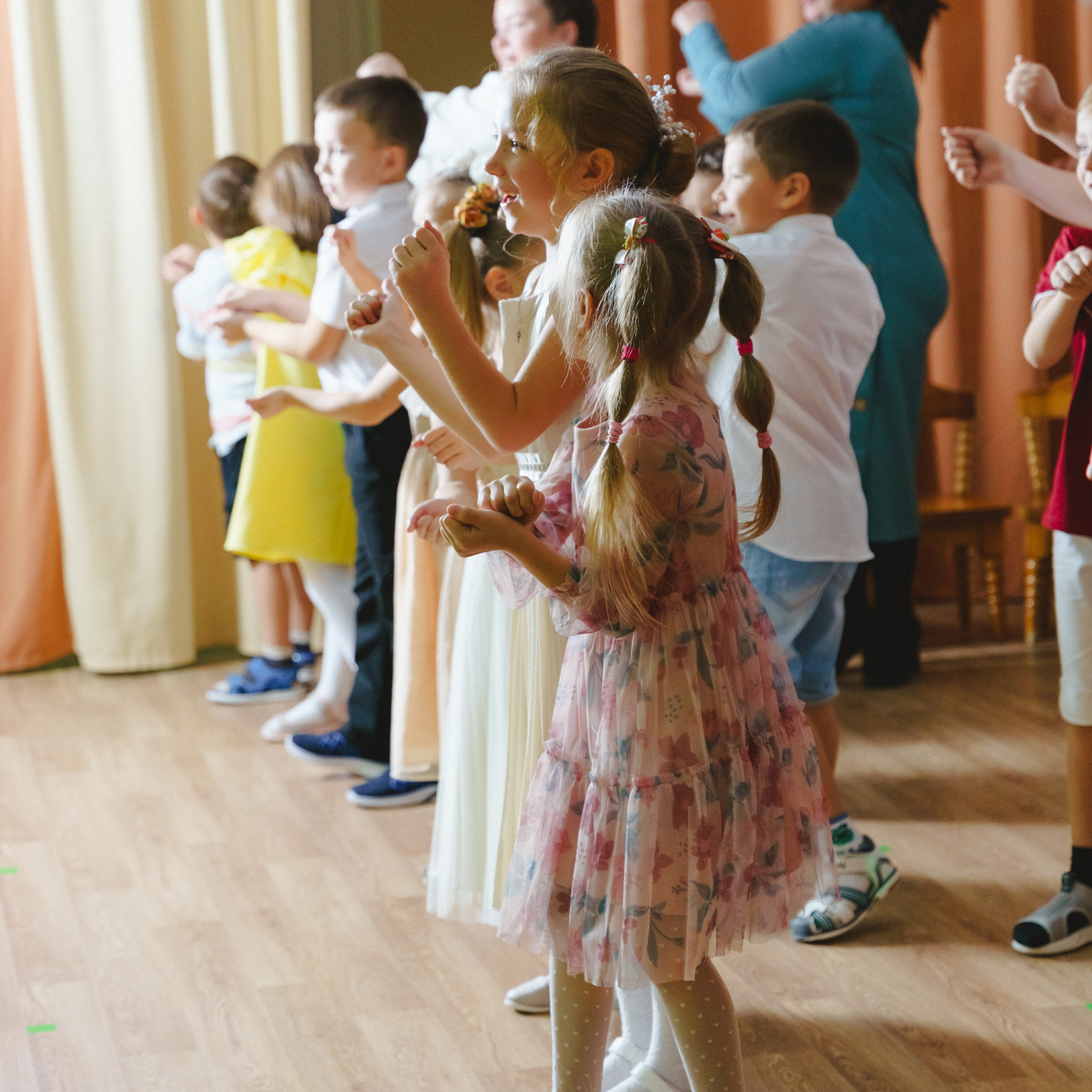 Праздник осени. Фотограф в детский сад в Екатеринбурге, выпускные альбомы Юлия Умерова