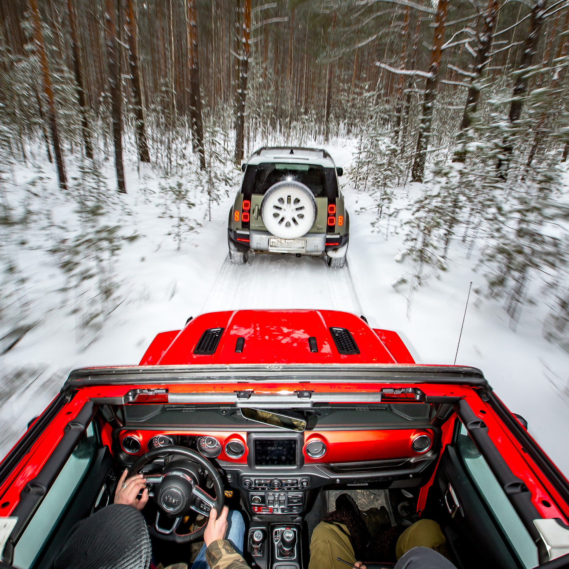 Land Rover Defender & Jeep Wrangler. Фотограф Дмитрий Питерский