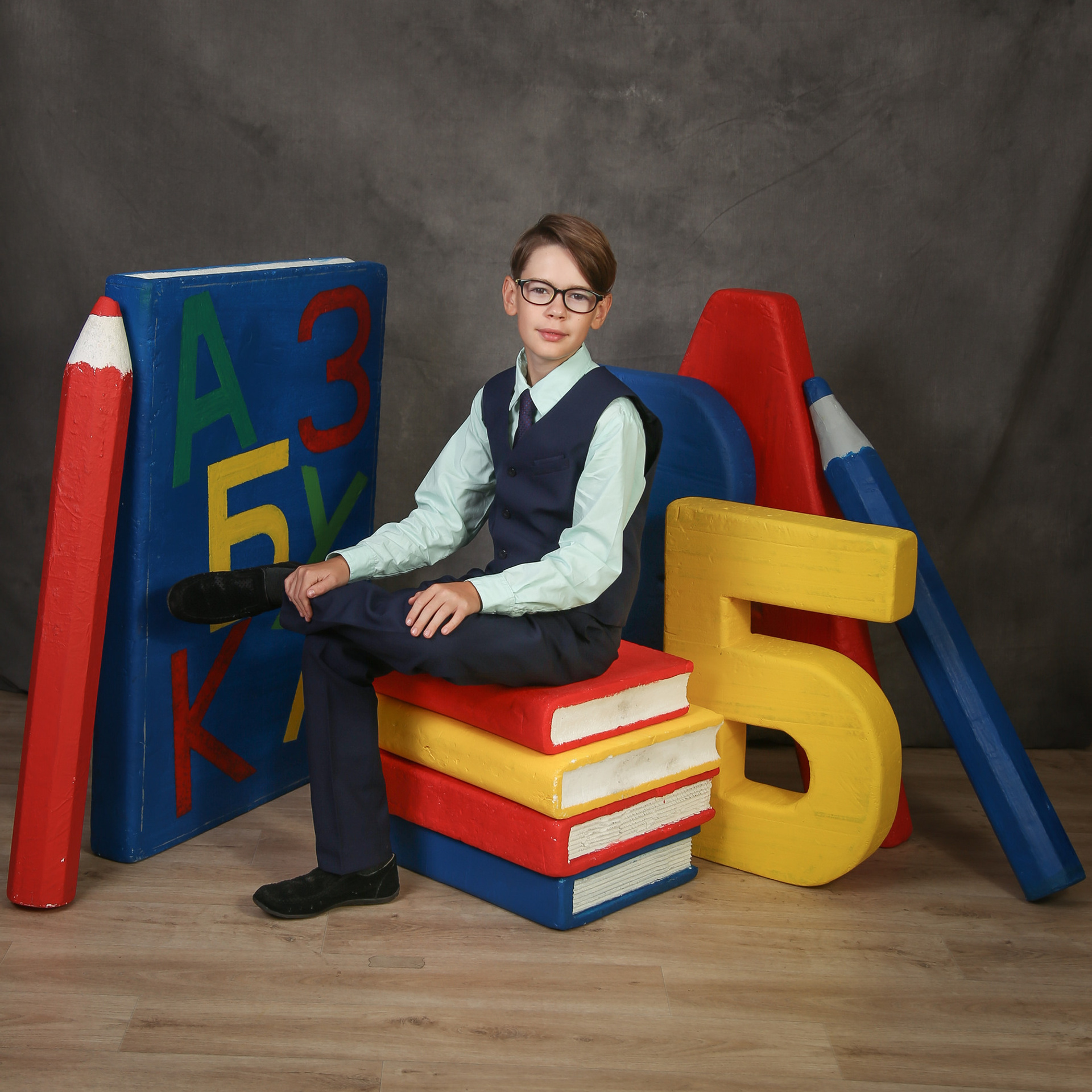 Отзывы о компании Фотобук. Выпускные альбомы в Тюмени для школ, садов, вузов спортивных секций