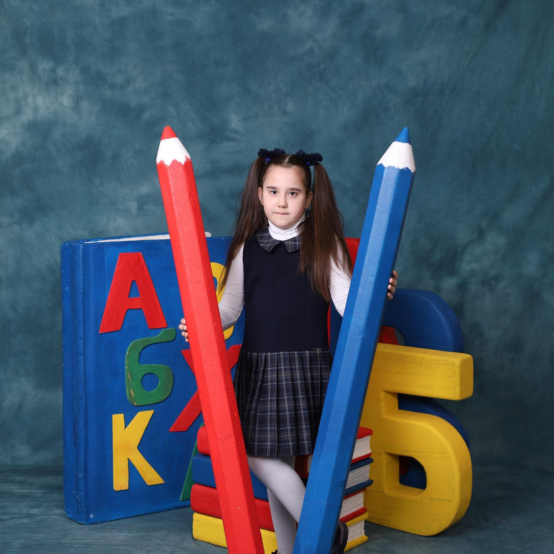 Отзывы о компании Фотобук. Выпускные альбомы в Тюмени для школ, садов, вузов спортивных секций