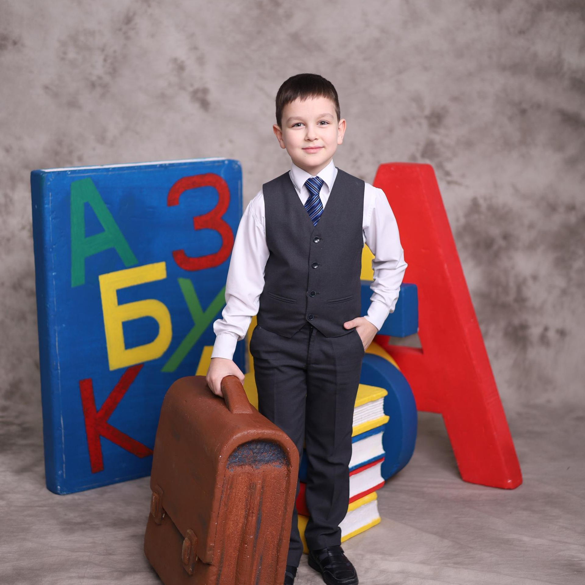 Отзывы о компании Фотобук. Выпускные альбомы в Тюмени для школ, садов, вузов спортивных секций