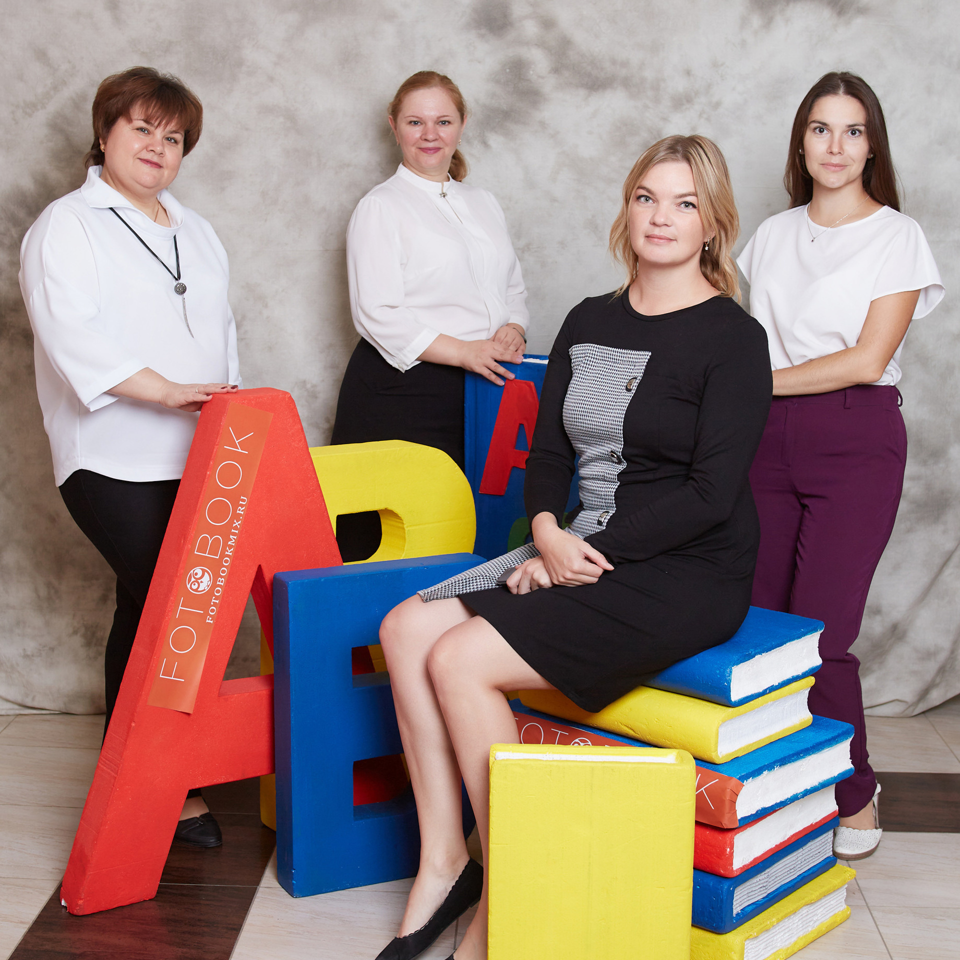 Отзывы о компании Фотобук. Выпускные альбомы в Тюмени для школ, садов, вузов спортивных секций