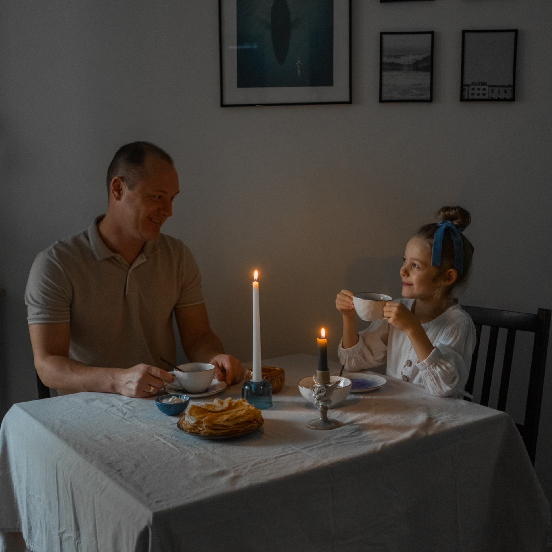 домашняя история с блинчиками (папа и дочь)