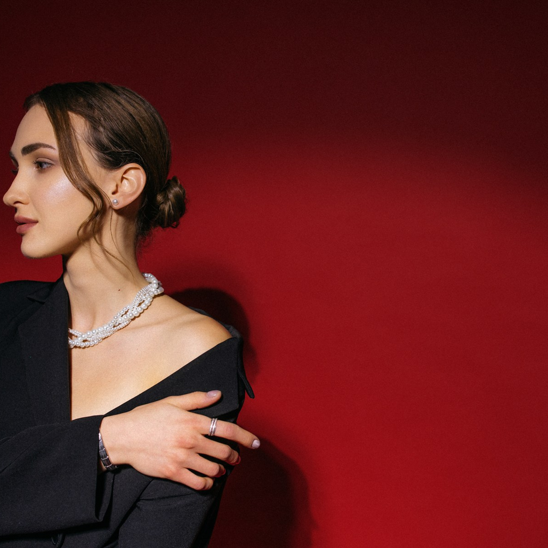 УТОНЧЕННОСТЬ В ТОНАХ