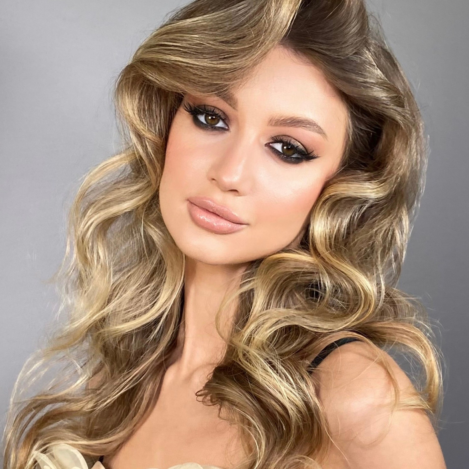 Мария, 40-42 р-р, 173 рост