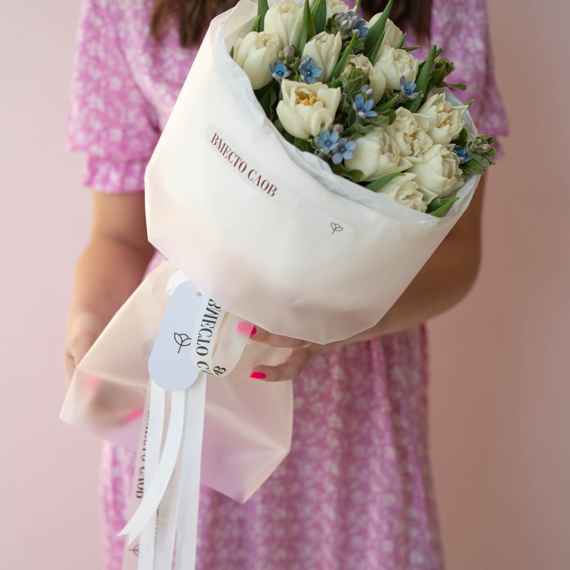 Печать на стикерах, этикетках для одежды, ленточках и наклейках в Приморско-Ахтарске. ФОТОСТИЛЬ, изготовление рекламной продукции в Приморско-Ахтарске