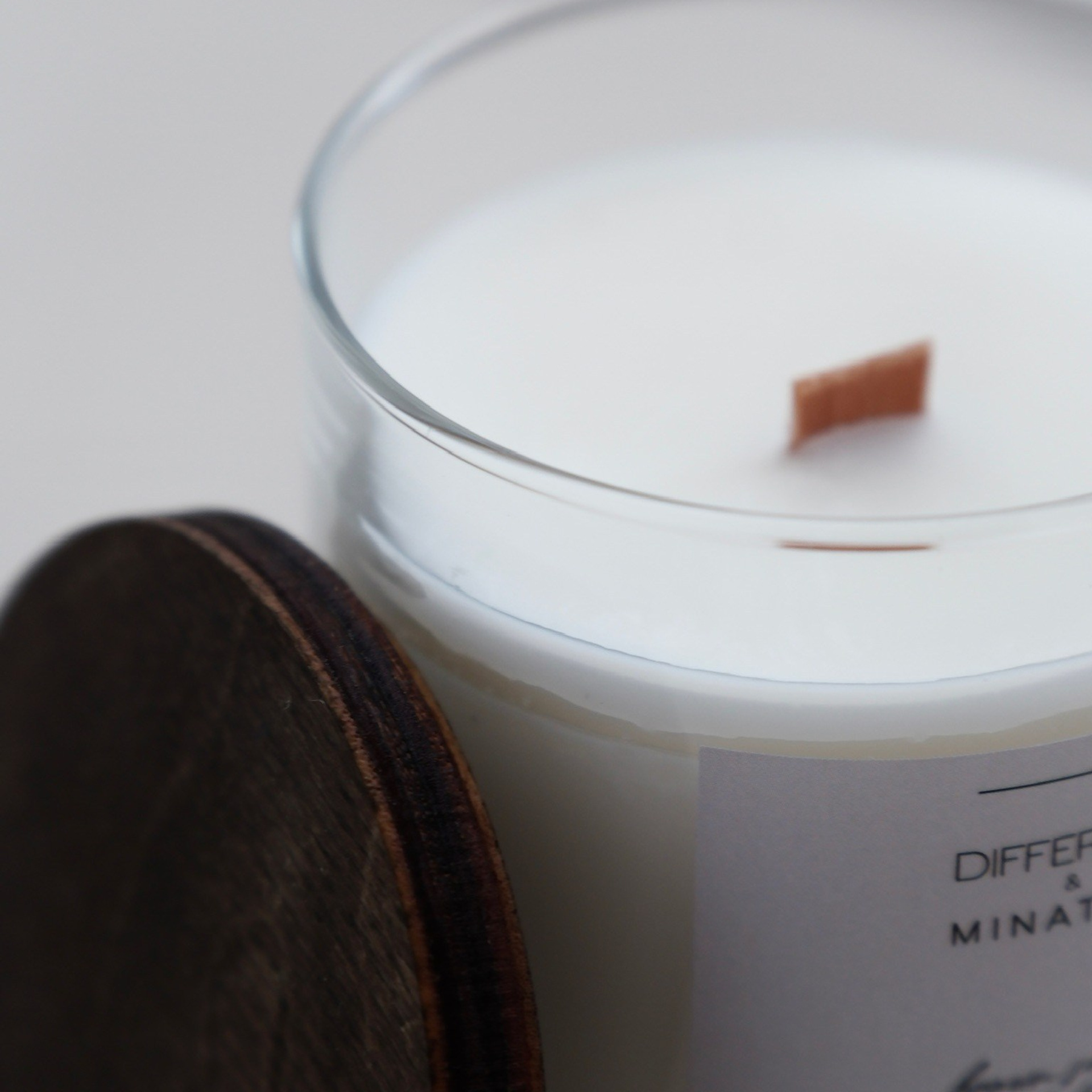 Minaturi catalogue for Canada