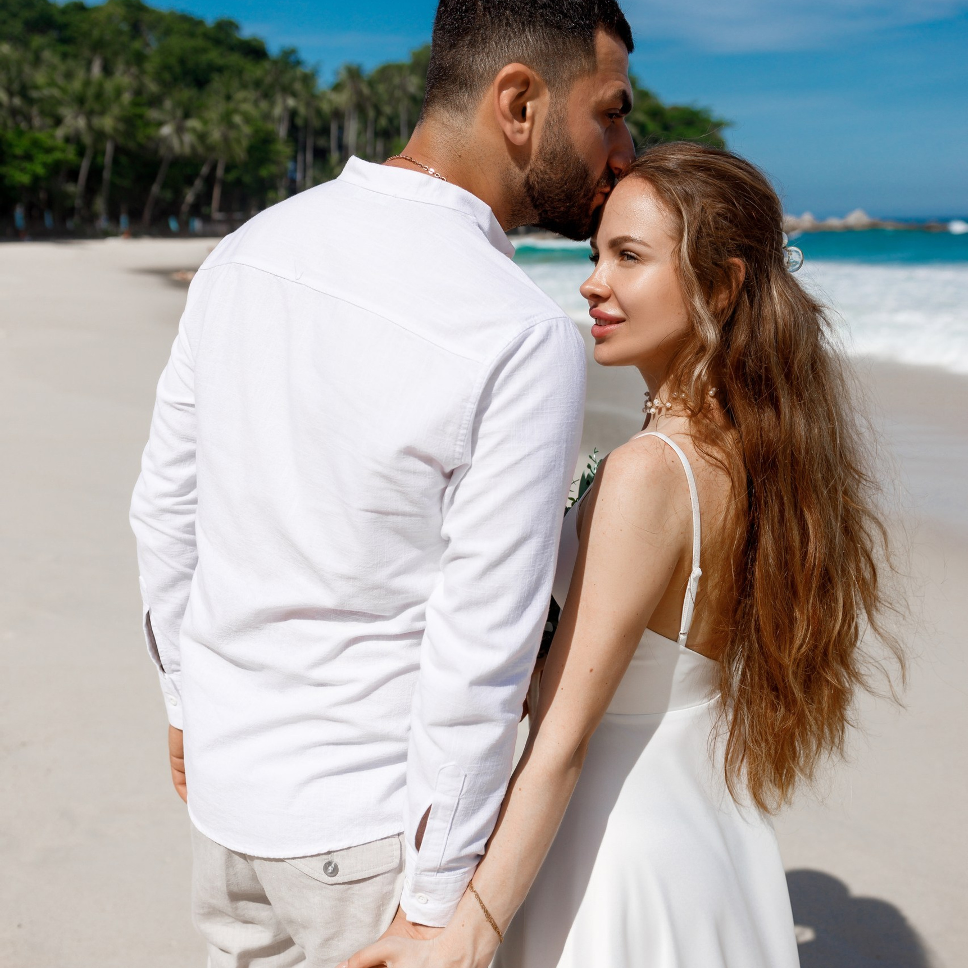 The best reviews about a photo shoot in Thailand. Photographer in Phuket. Photographer Thailand