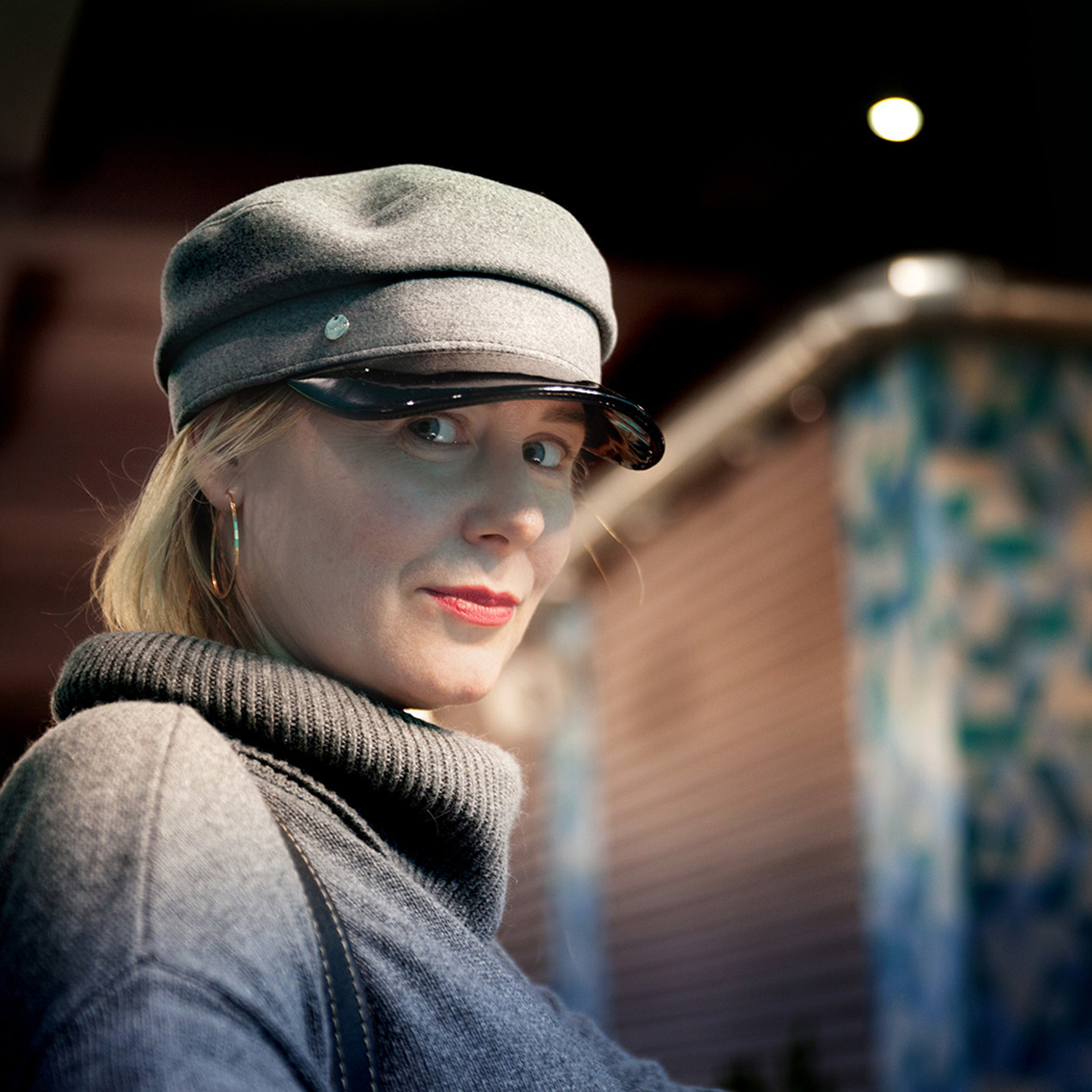 Женский портрет. Главная