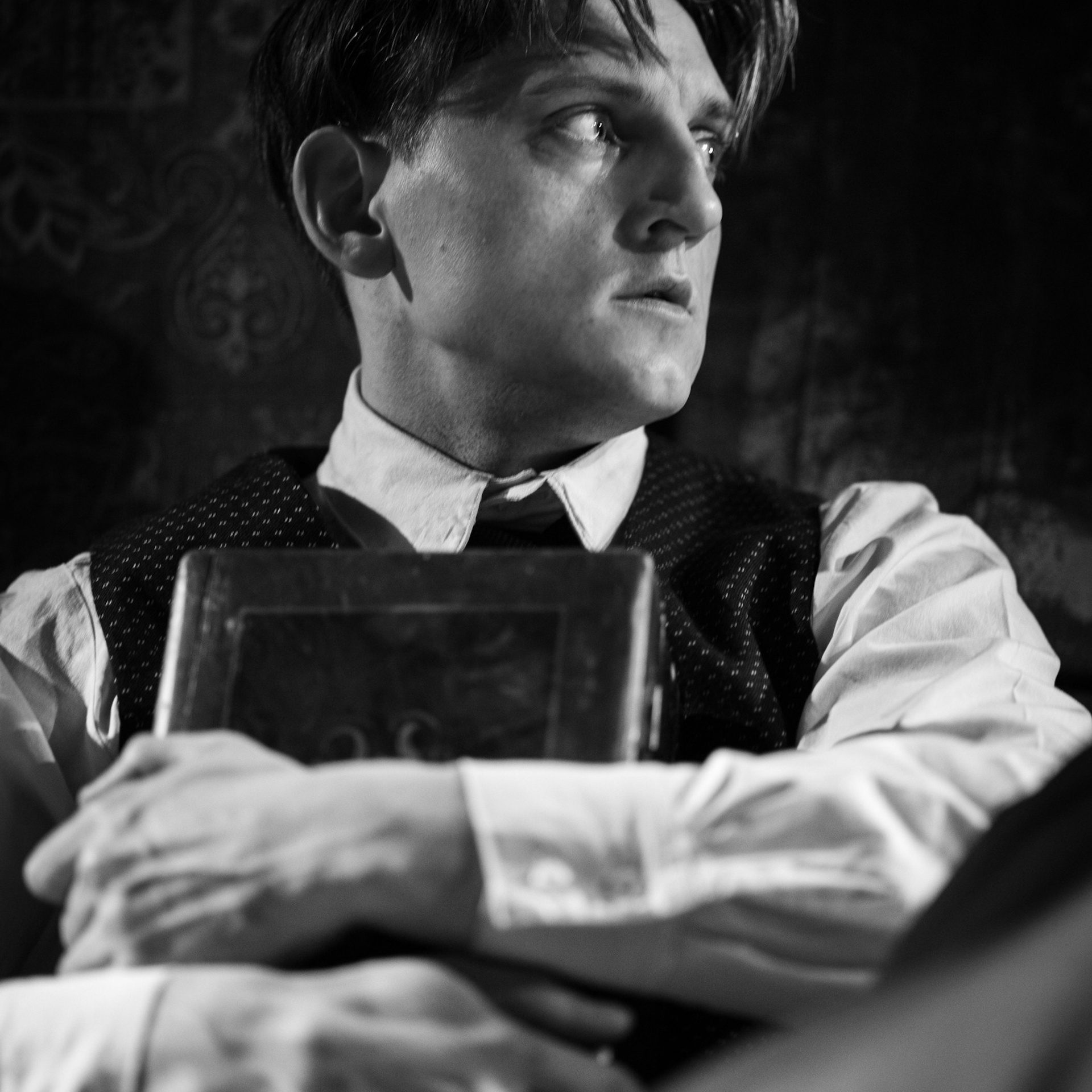 Актер Евгений Булавкин