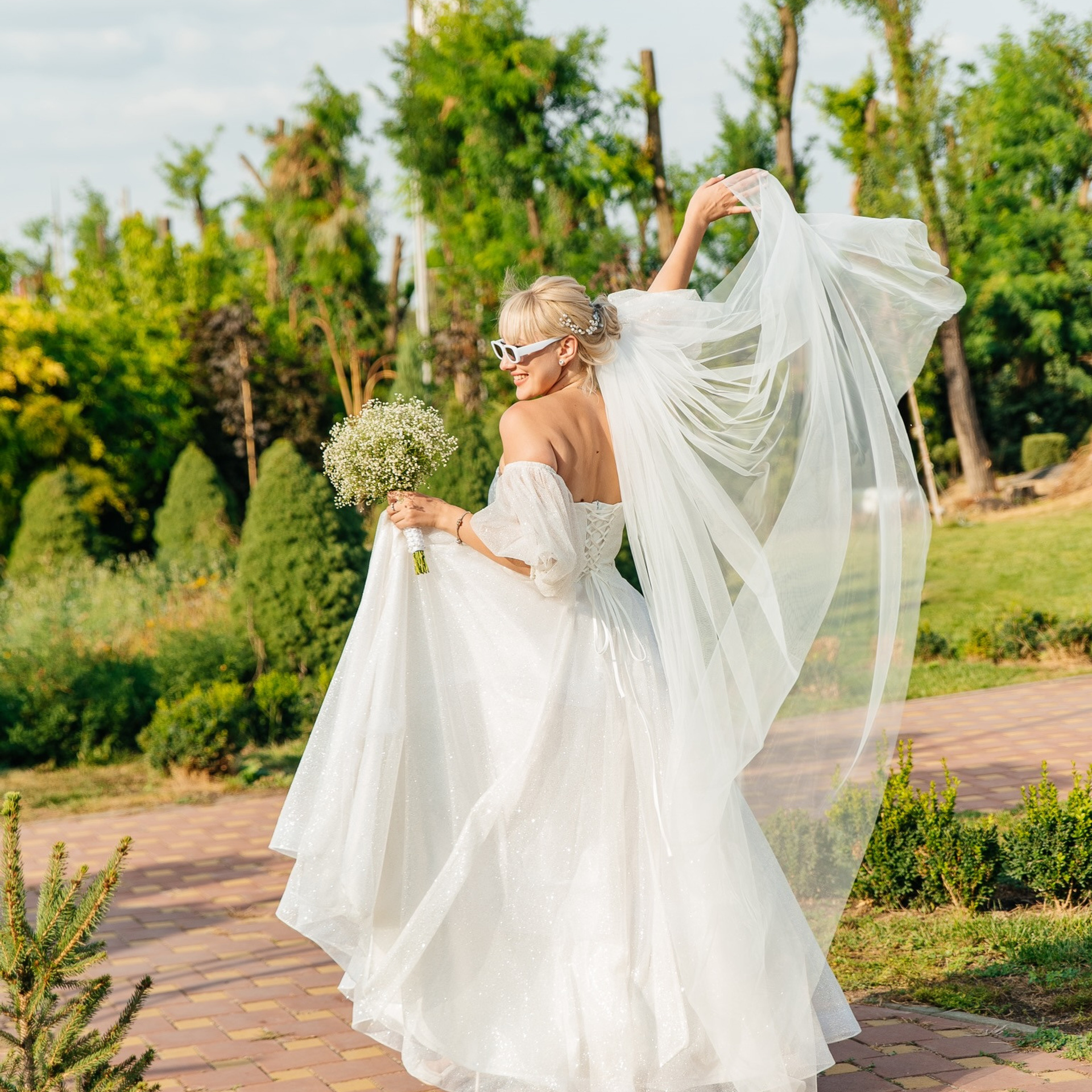 Павел и Елена