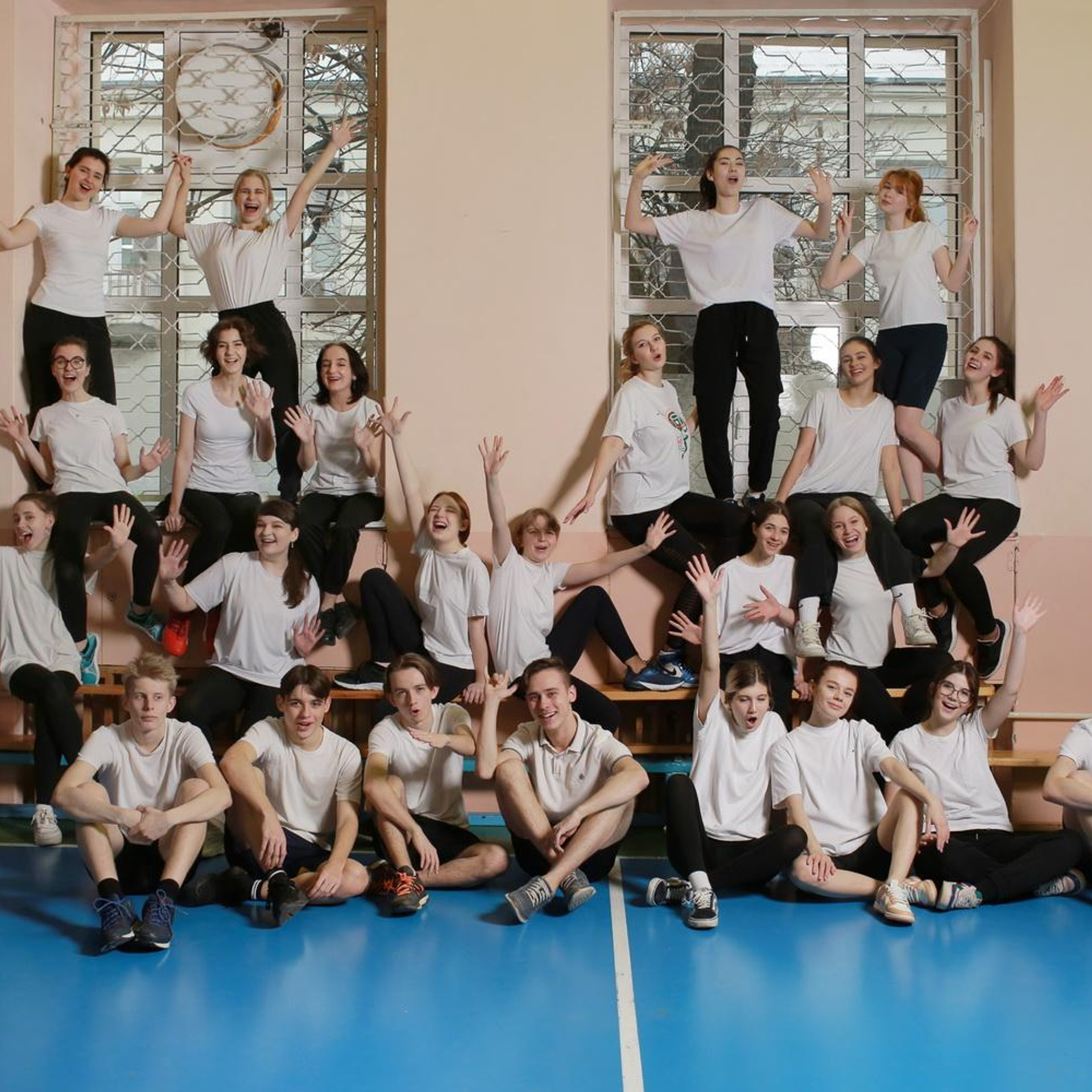 Фотосессии в школе. Фотосъемка и изготовление выпускных альбомов в Ростове-на-Дону