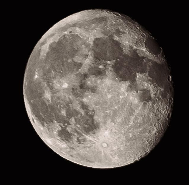 Луна спутник земли