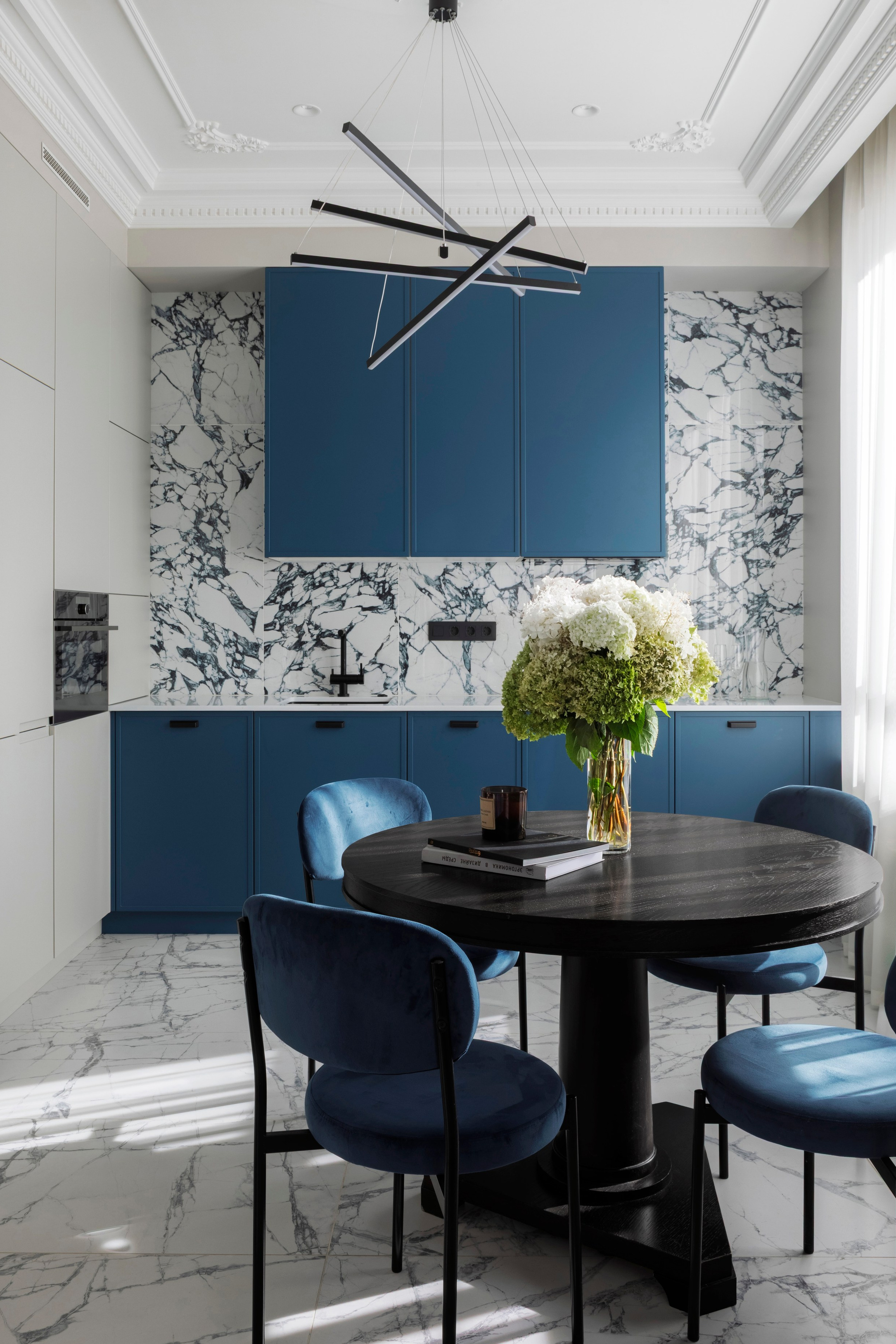 MONODOM67sqm. МАКСИМОВИЧ бюро дизайна интерьера полного цикла