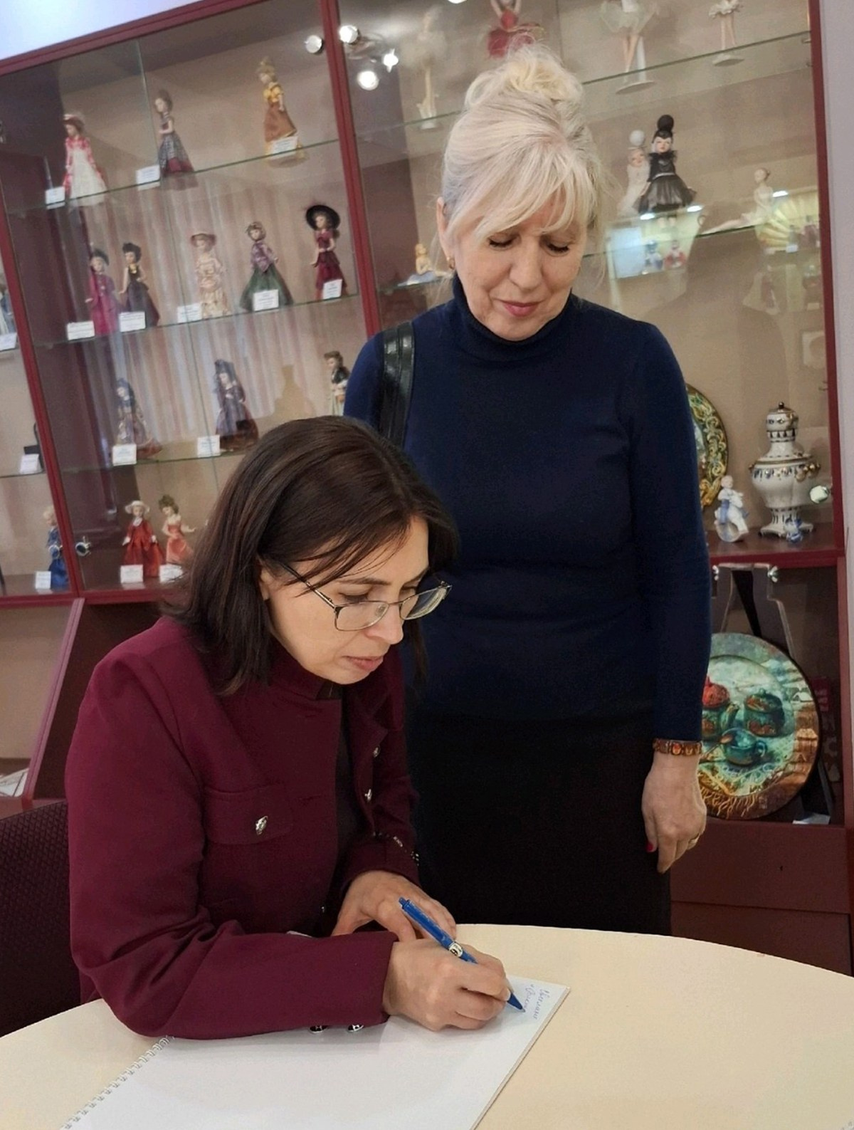 Центр семейного чтения. Художник Марина Новосельская