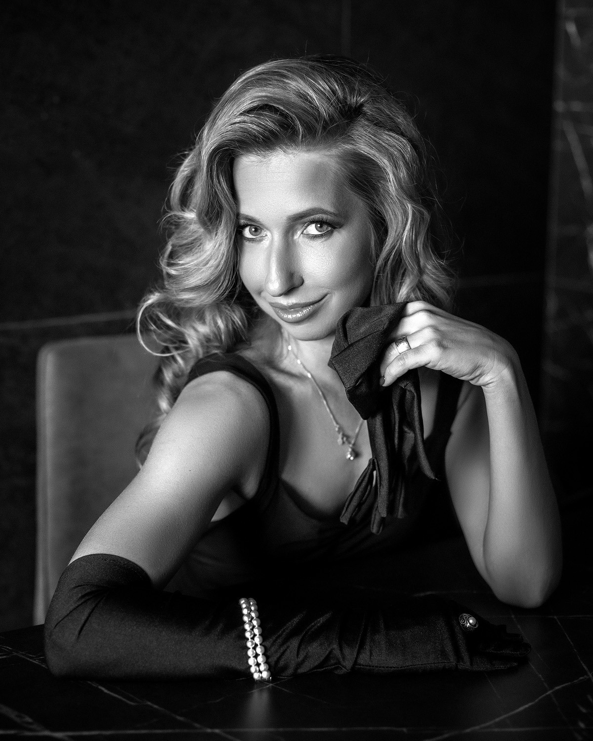 Красивые эротические фотосессии для мужчин и женщин от московского фотографа в жанре будуар и Арт ню, Александра Шебанова