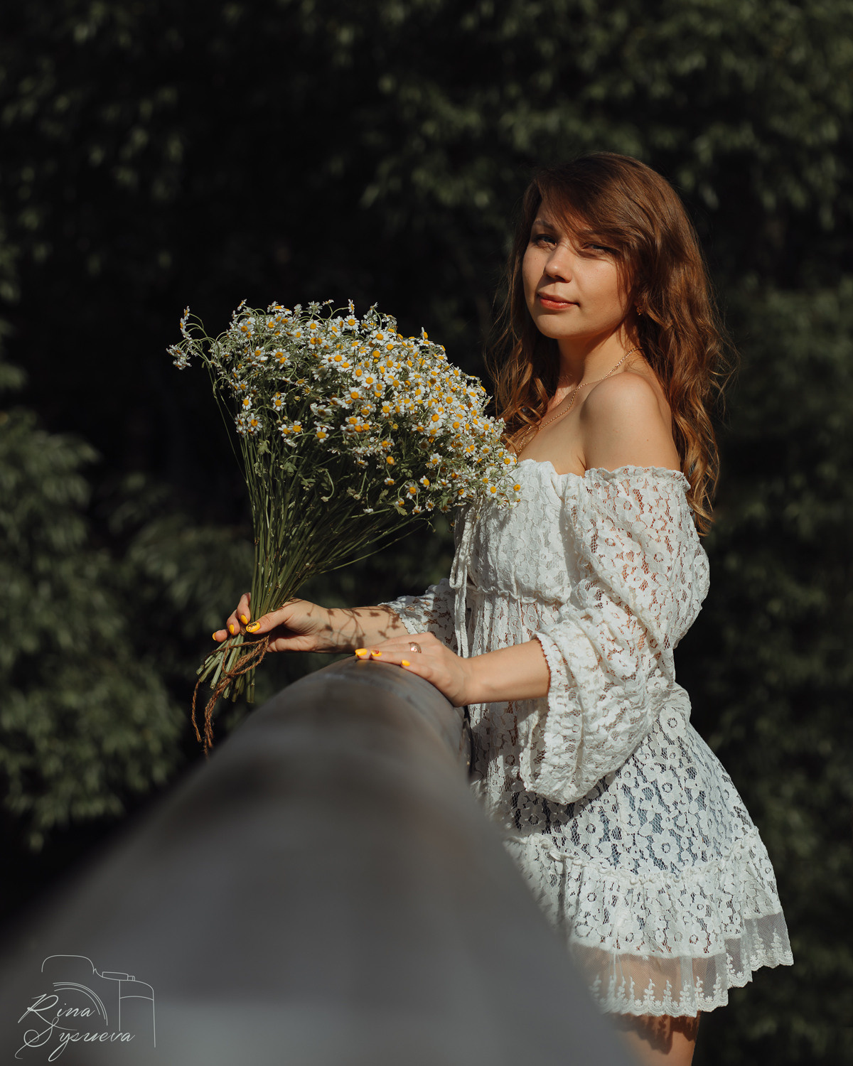 rina_sphoto, фотограф Катерина Сысуева, Рина Сысуева,  женский фотограф Москва,  профессиональный фотограф москва, девушка с букетом ромашек