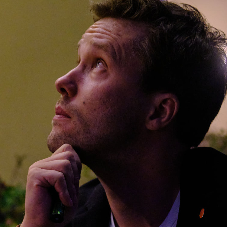 Фотограф Лука Бутомо