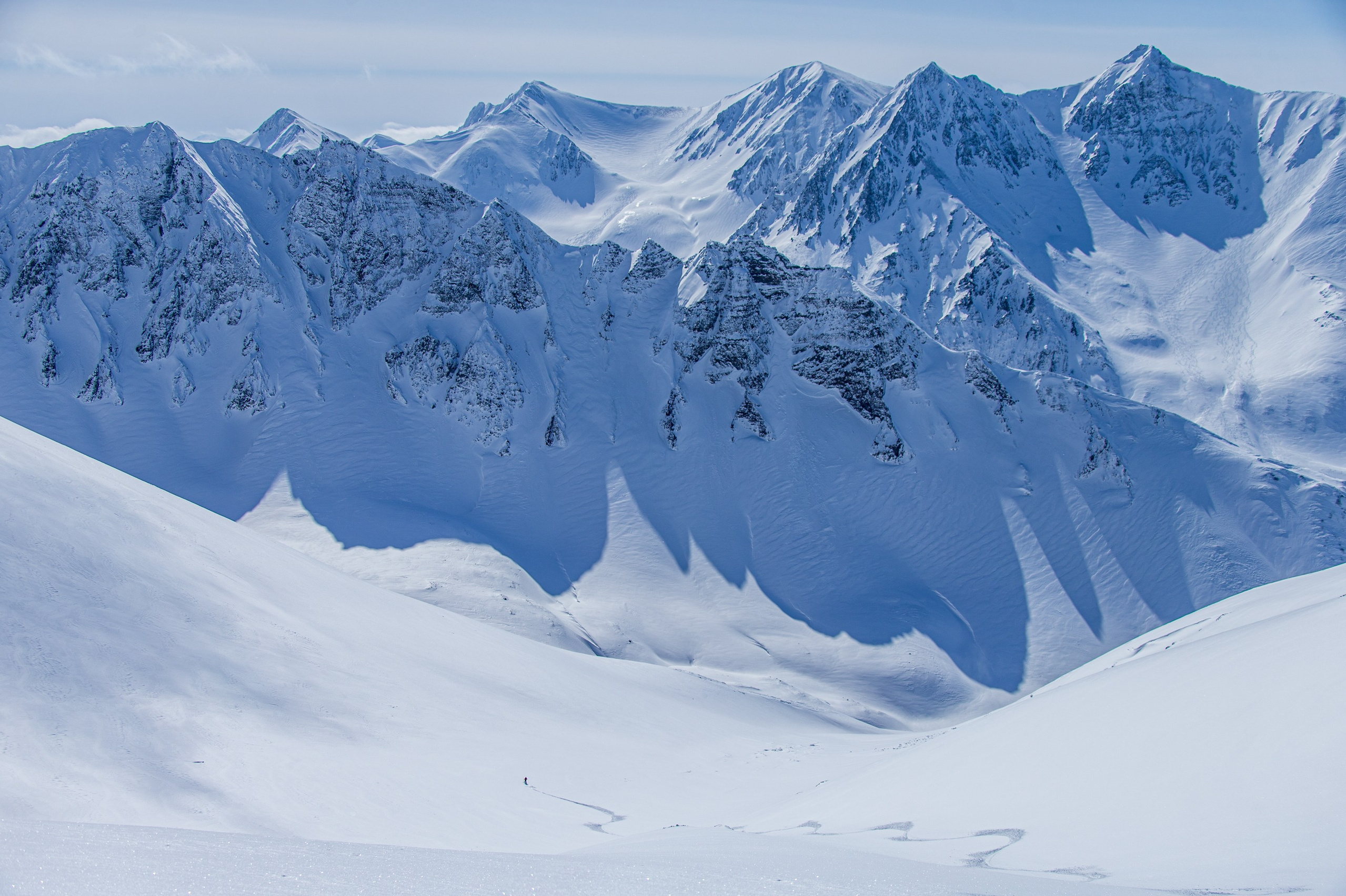 Хели-ски на Камчатке на Ми-8 — катание среди вулканов. Время Камчатки: чтобы найти свой путь, нужно скорость умножить на время