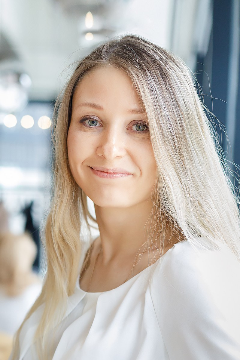 Контакты. Фотограф Татьяна Генева