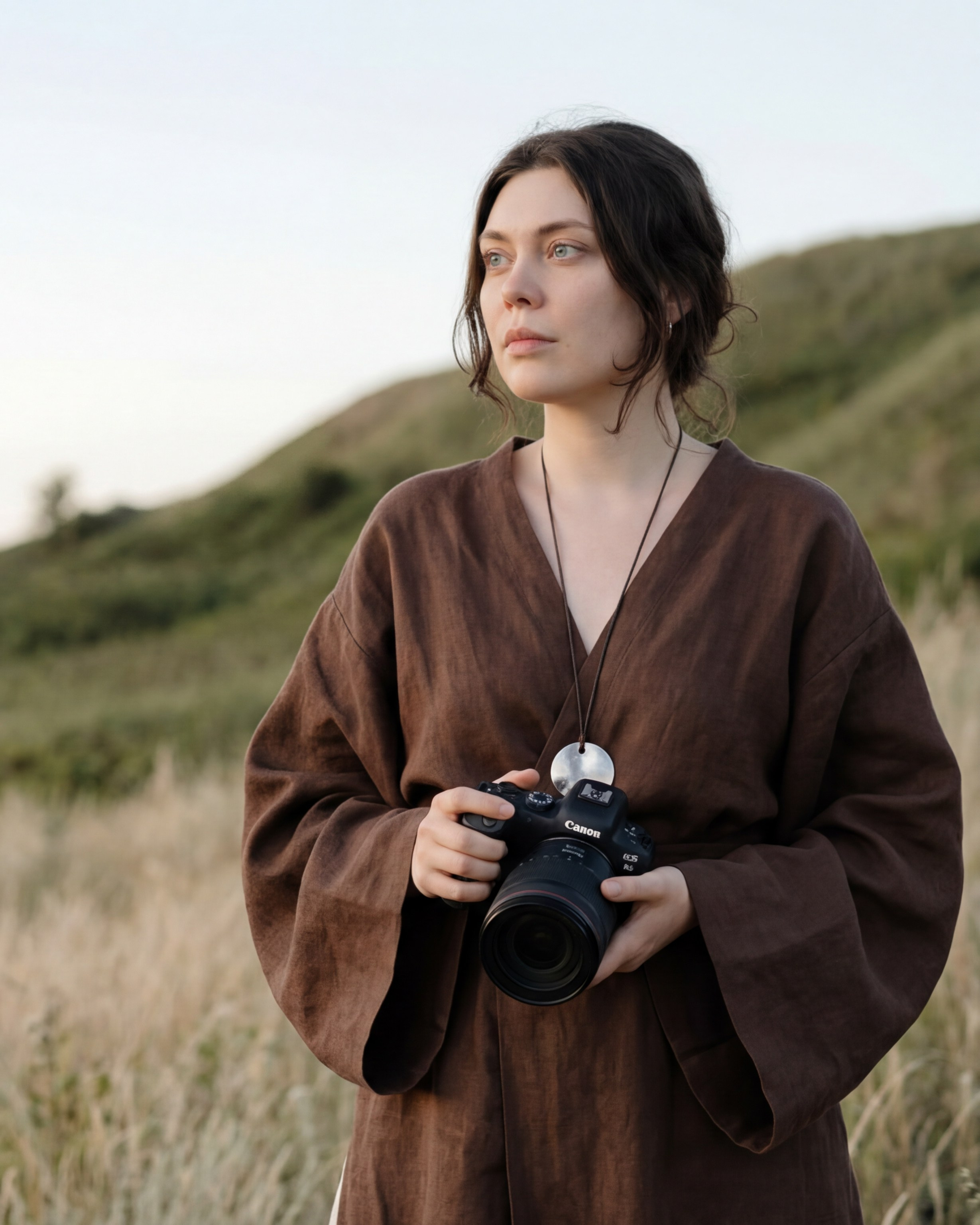 Кристина Бирон — контент-креатор: Reels, фото/видео для бизнеса в СПб и Москве + AI-контент по РФ