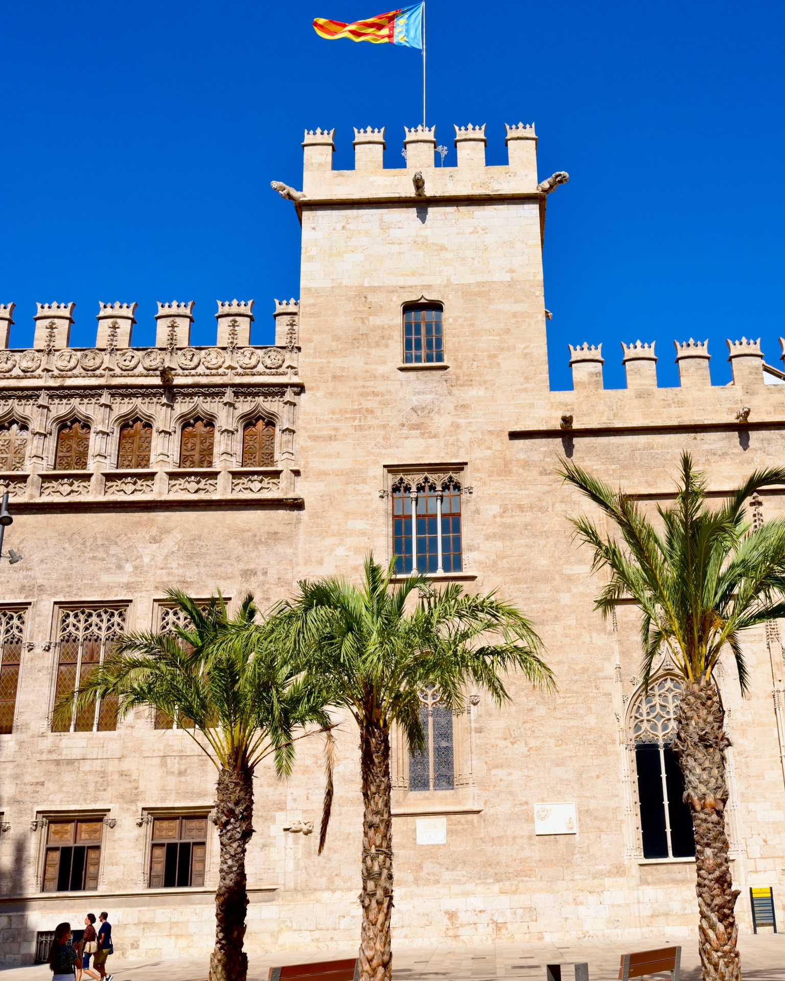 Шёлковая биржа в Валенсии (Испания)