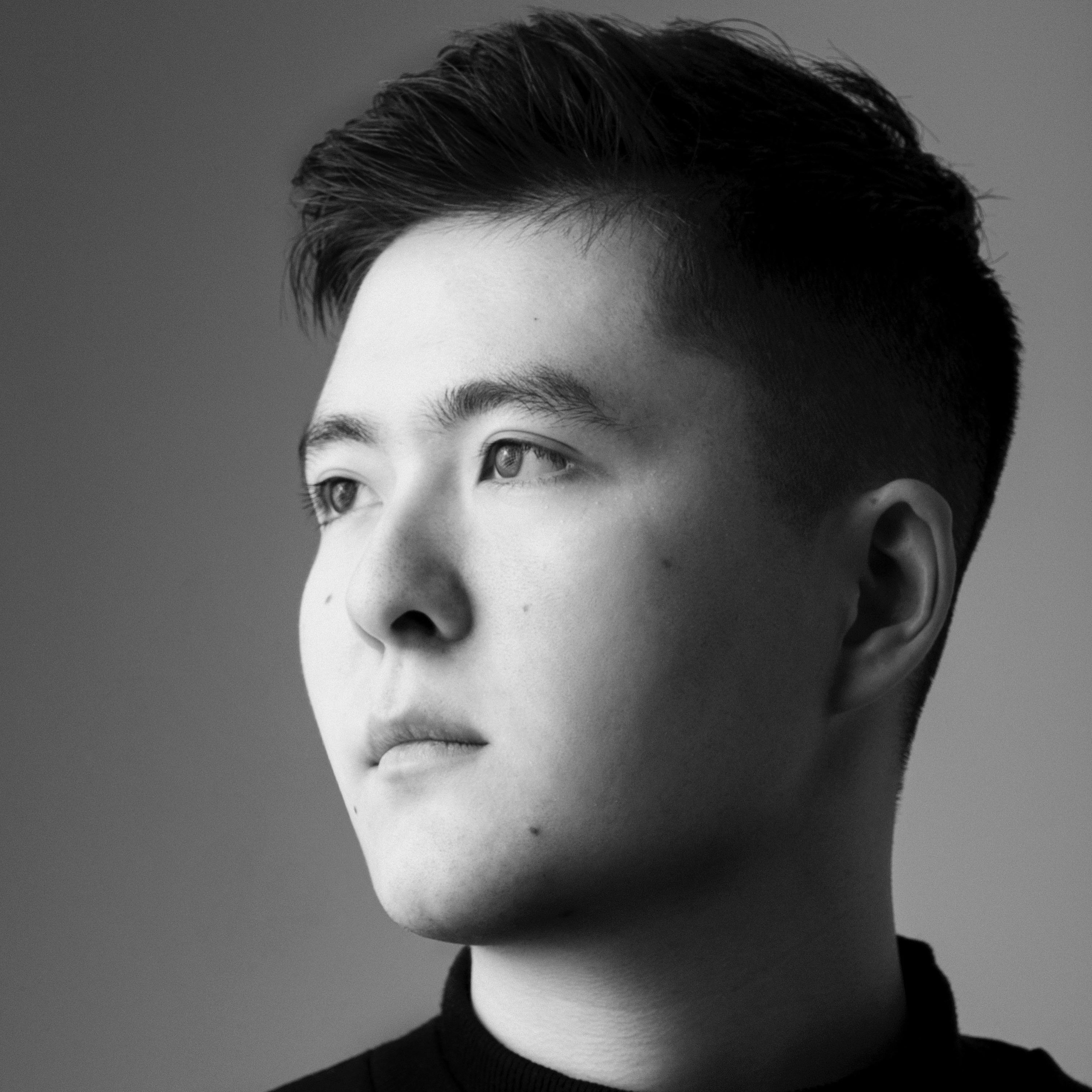 Контакты. Коммерческий и некоммерческий фотограф в Алматы Сланбек Адиль