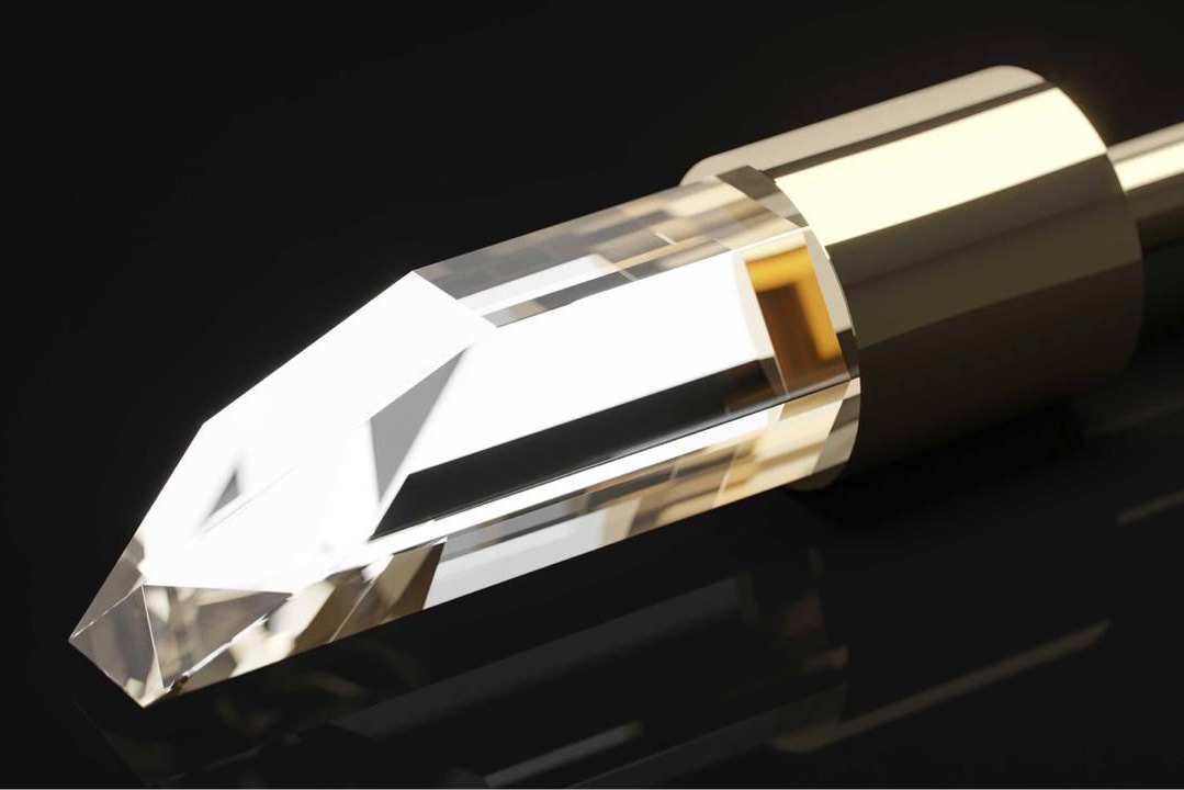 On Edge pin. Elizarova Design Studio