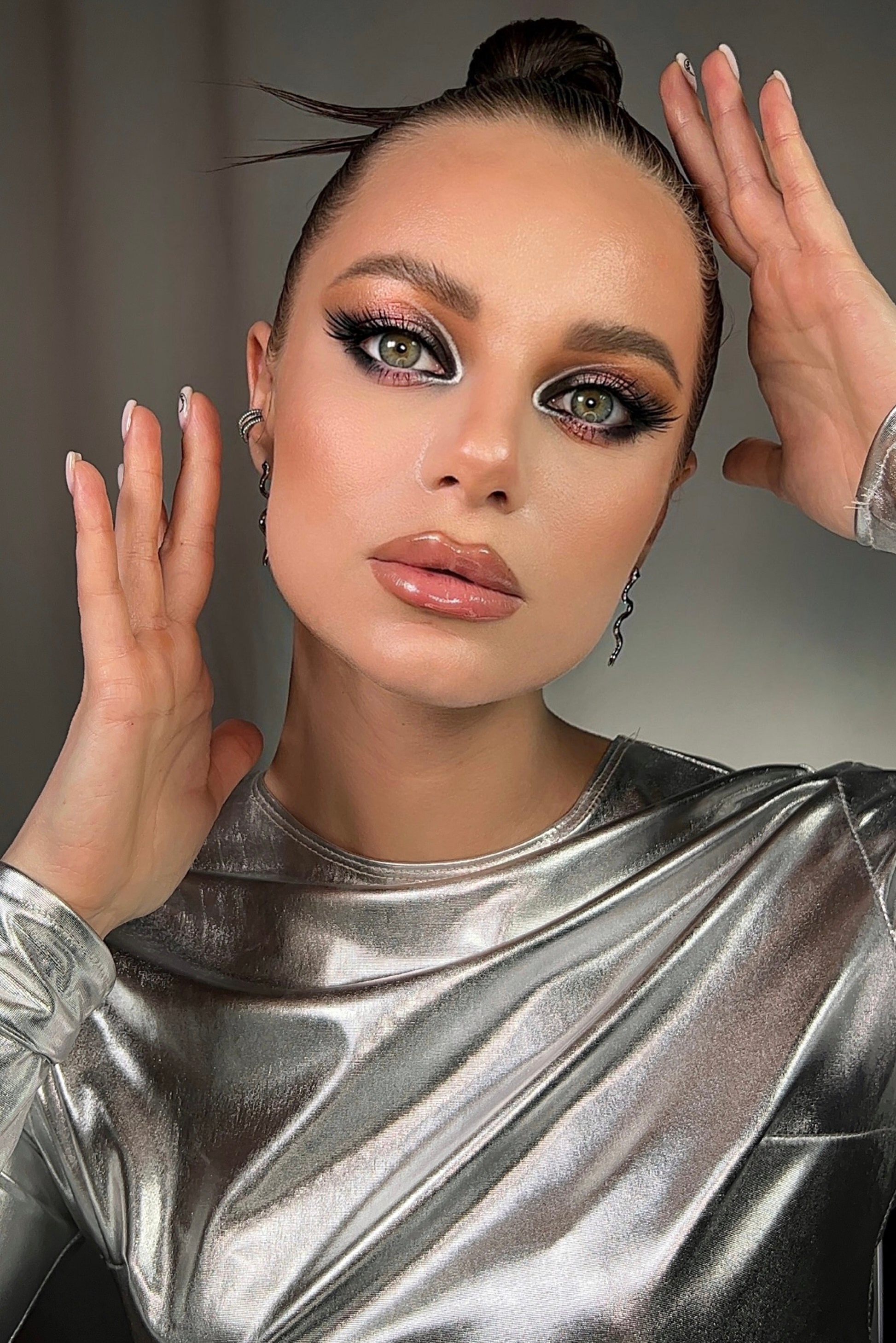 Визажист Бугрова Алёна