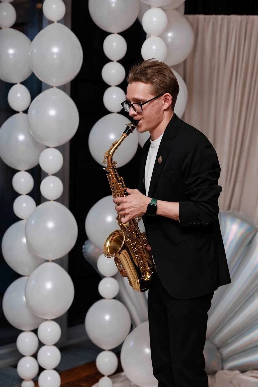 Саксофонист на свадьбу и мероприятие JB SAX