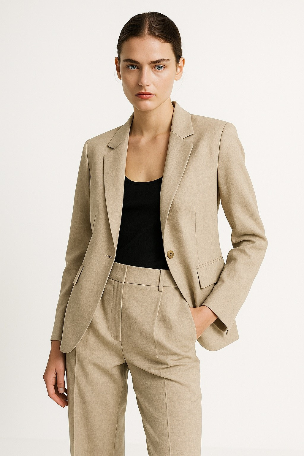 Каталог / Лукбук — коммерческая фотосъёмка, которая продаёт. Фотограф Мария Шулик