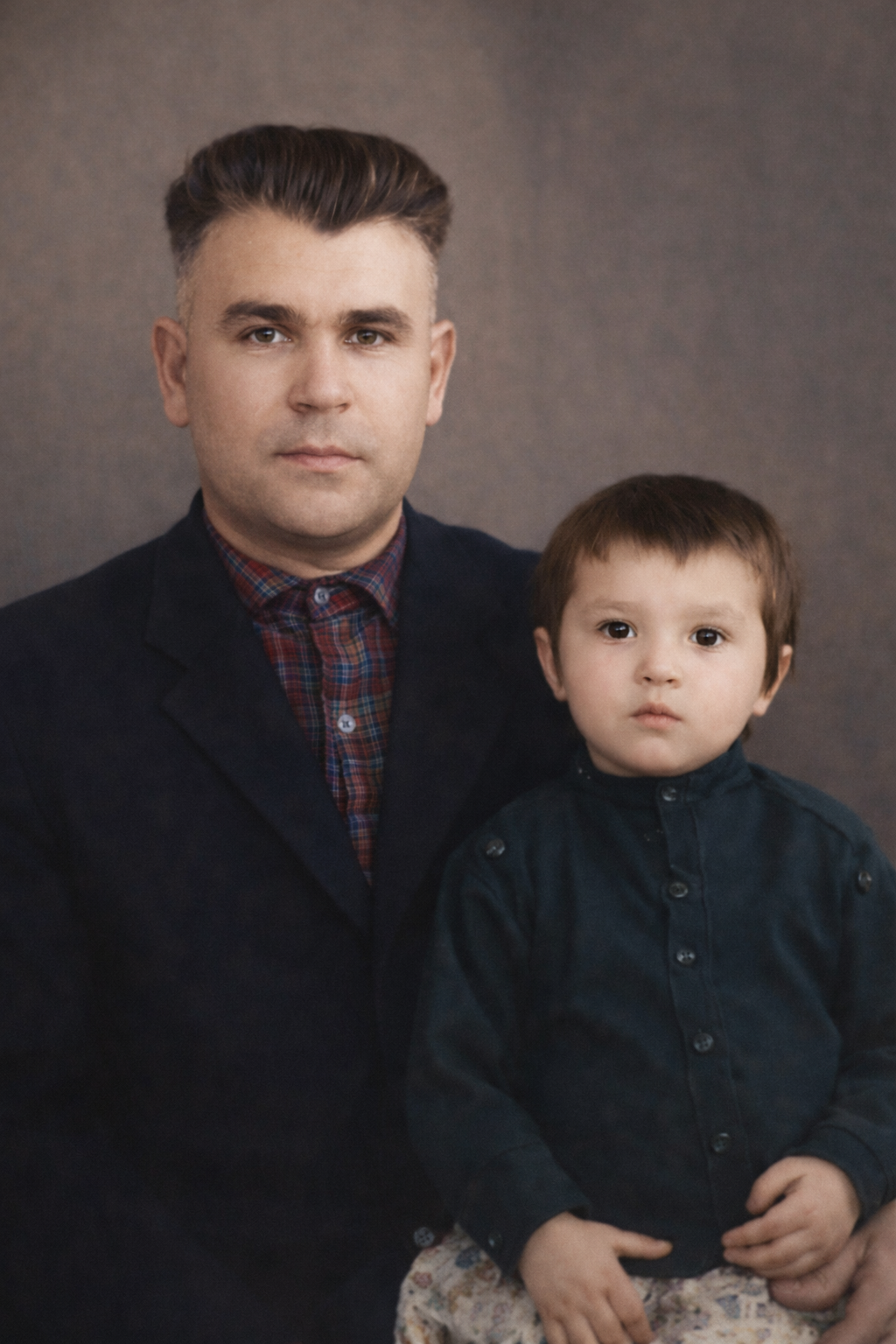 ОЖИВЛЕНИЕ СТАРЫХ ФОТОГРАФИЙ, АНИМАЦИЯ ФОТО. СОЗДАНИЕ АВТОРСКИХ ПЕСЕН / СЛАЙД-ШОУ ИЗ ВАШИХ ФОТОГРАФИЙ / ОЖИВЛЕНИЕ ФОТО