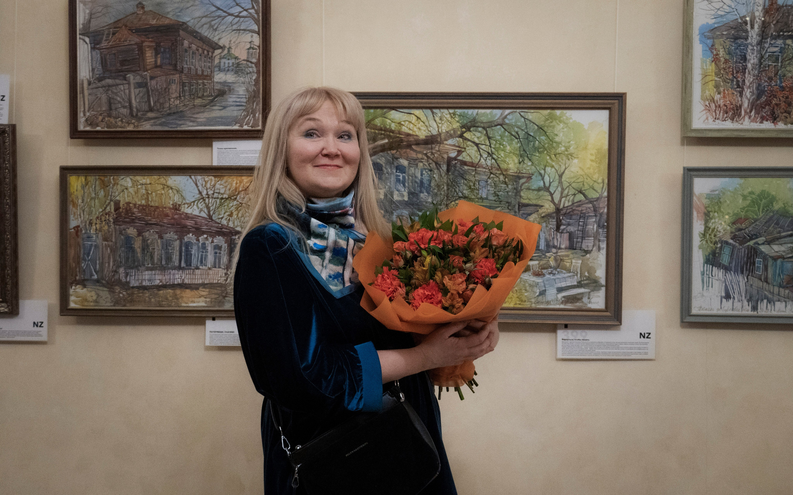 Выставка акварельной живописи «ТюменьЯ» в Драмтеатре