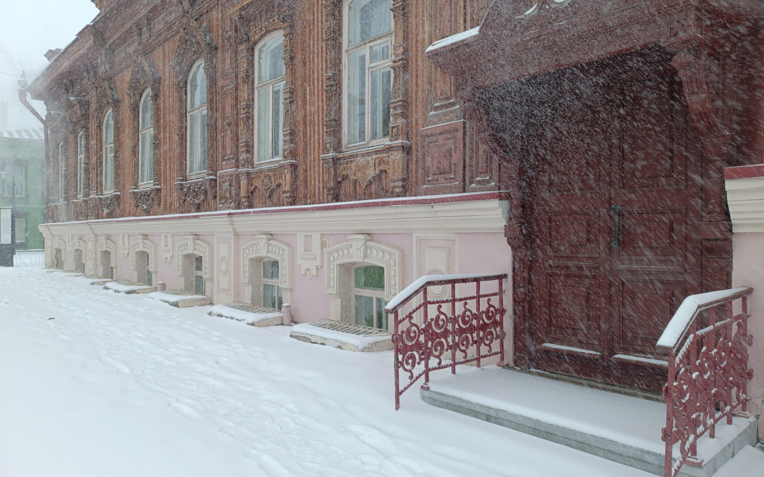 Прощальный реверанс тюменской зимы