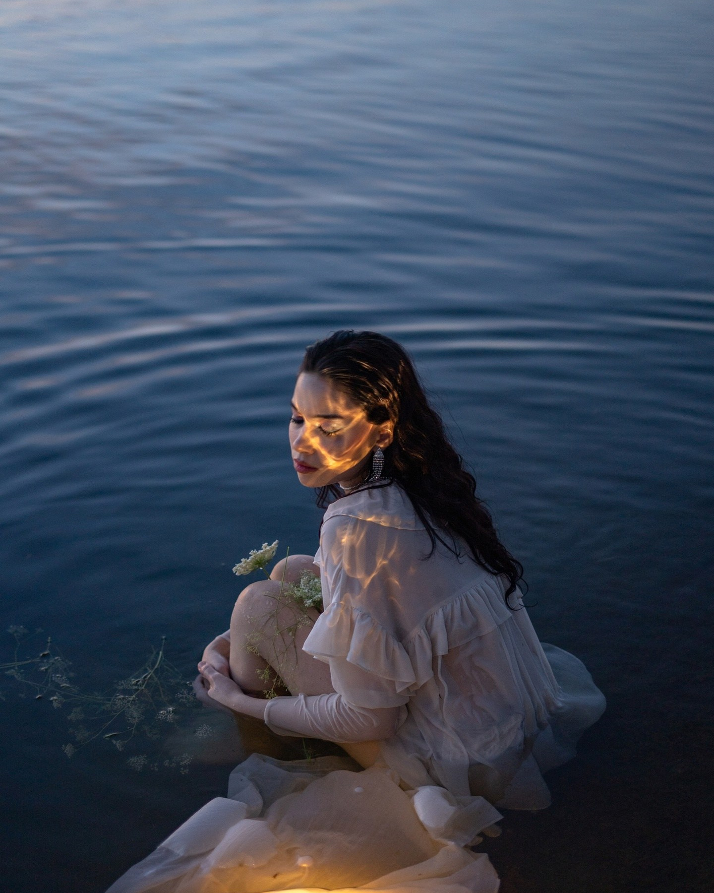 Фотограф на Кавказских Минеральных Водах (Пятигорск, Железноводск, Ессентуки, Кисловодск) и в горах Северного Кавказа (Домбай, Архыз, Эльбрус, Чегем, Чегет, Джилы-су). Свадебный фотограф, семейный фотограф, фото-тур, студийный фотограф).