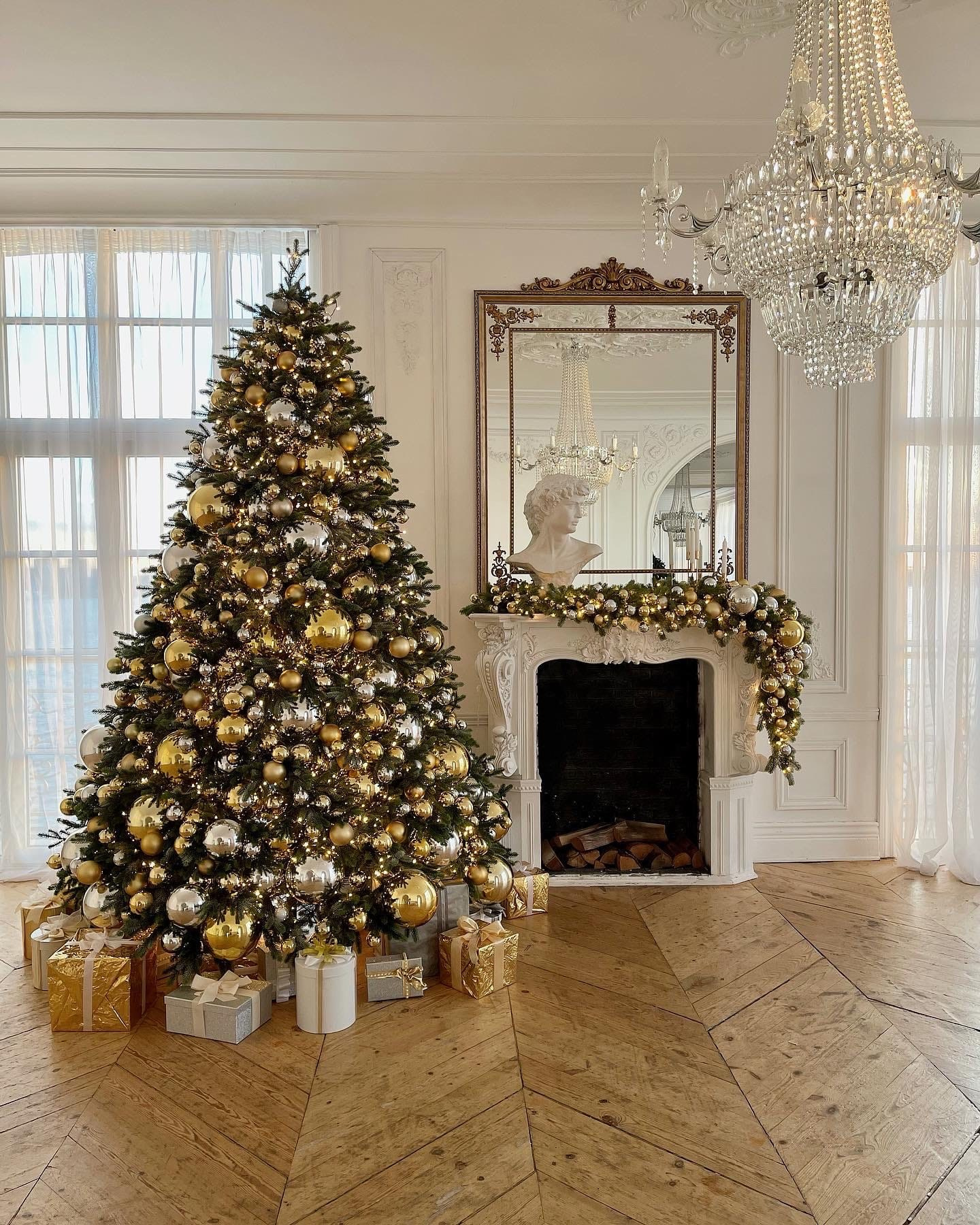 Классические залы для новогодней фотосъемки. Портретный и семейный фотограф в Санкт-Петербурге Чугунова Анастасия