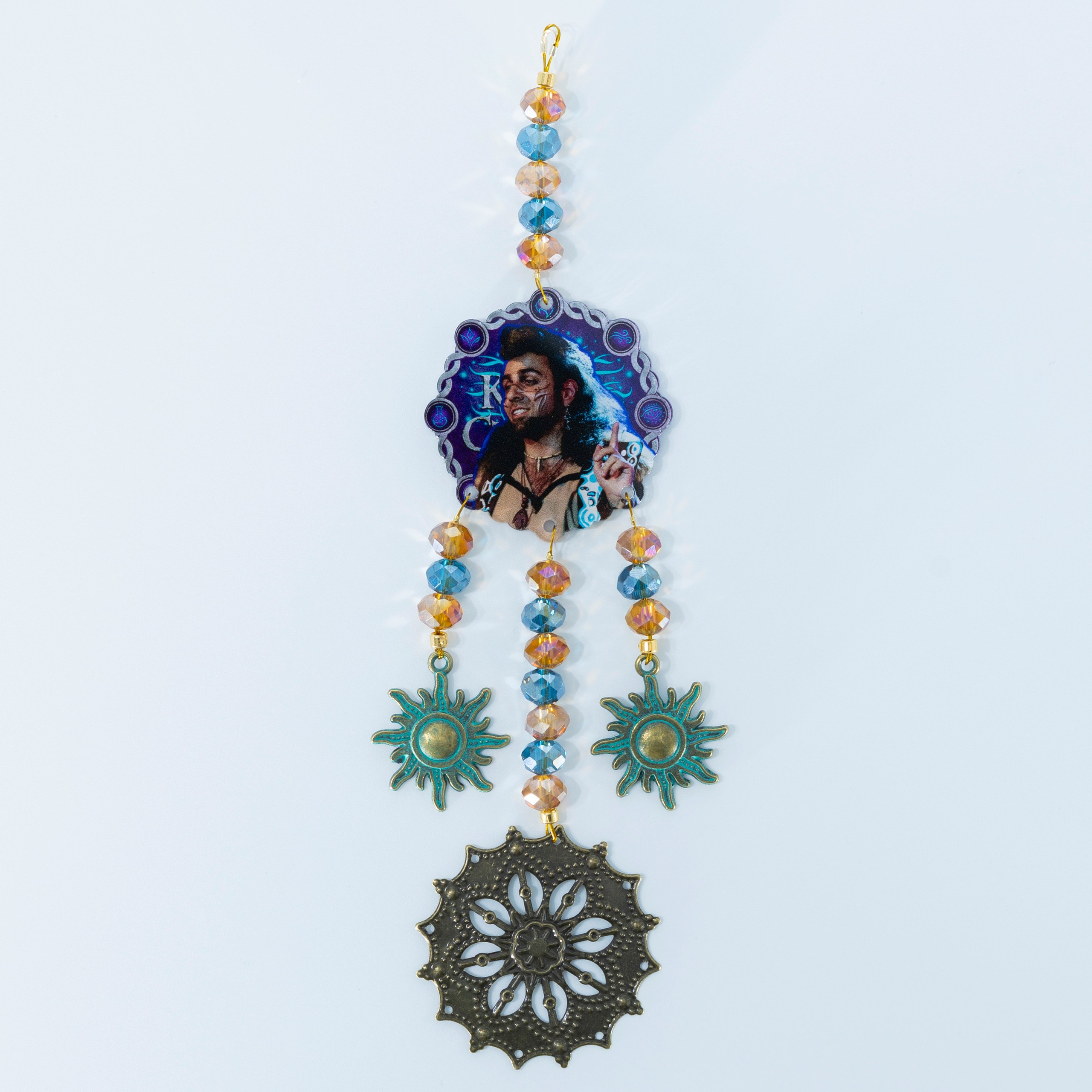 Мерч «Книга стихий». Фотограф Виктор Степанов