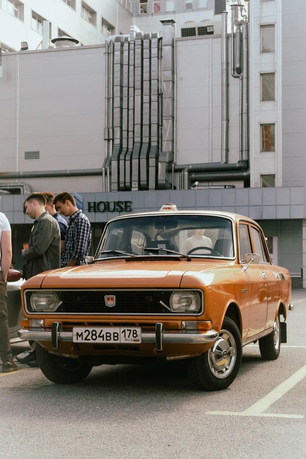 Cars and Coffee 22/04/23. Автомобильный фотограф Антон Цырулев