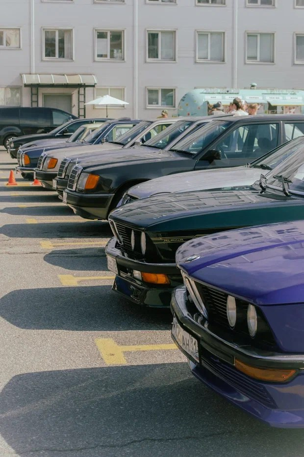 Cars and Coffee 22/04/23. Автомобильный фотограф Антон Цырулев