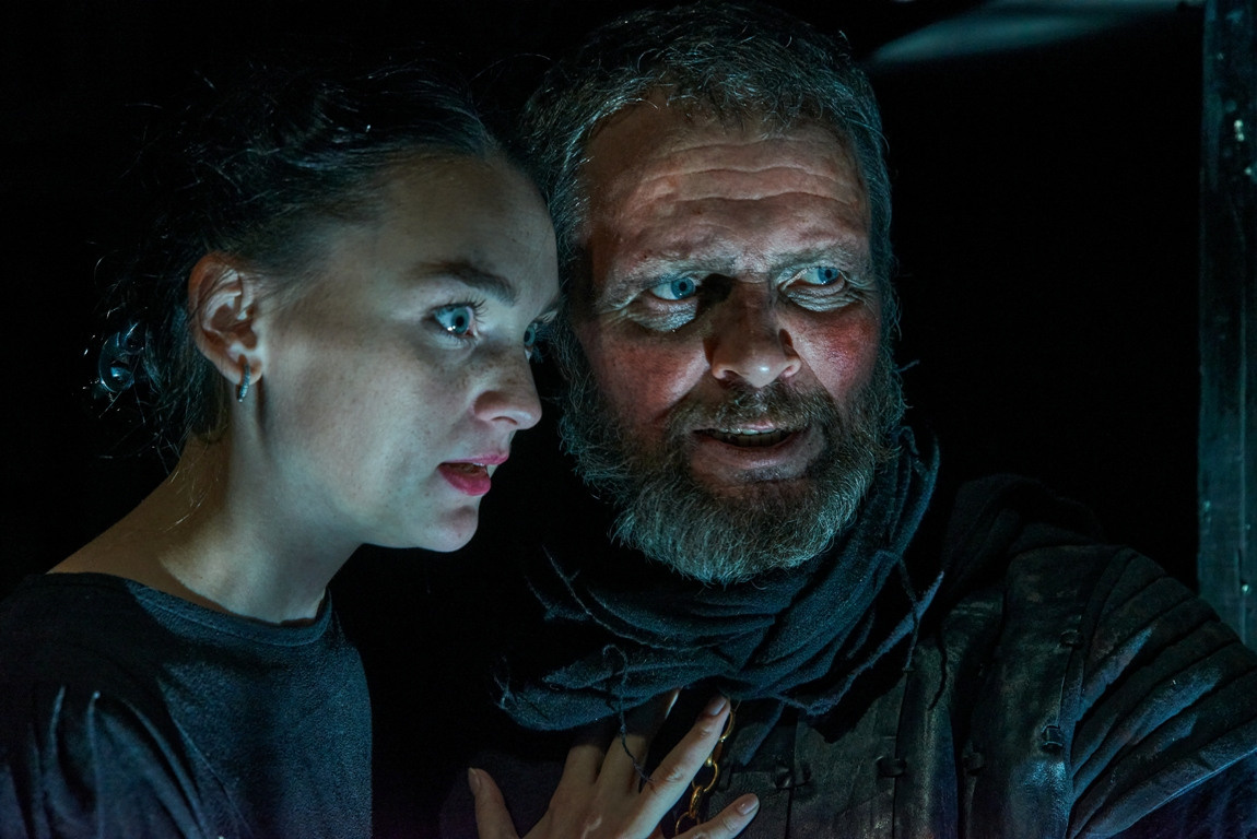 Трон на крови. Журнал о самом особенном. Пермь и Пермский край