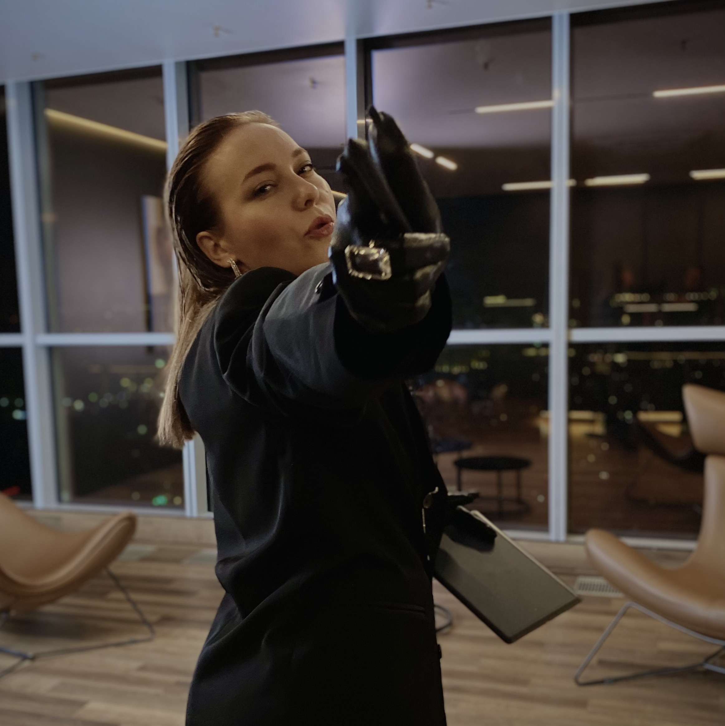 Контакты. Ретушер Анастасия Бонда