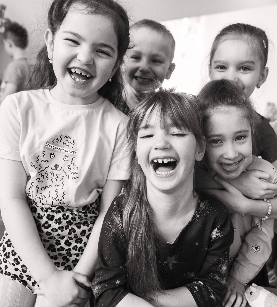 КОНТАКТЫ. KIDSFOLK — фотоальбомы для детских садов и школ в Москве и Московской области