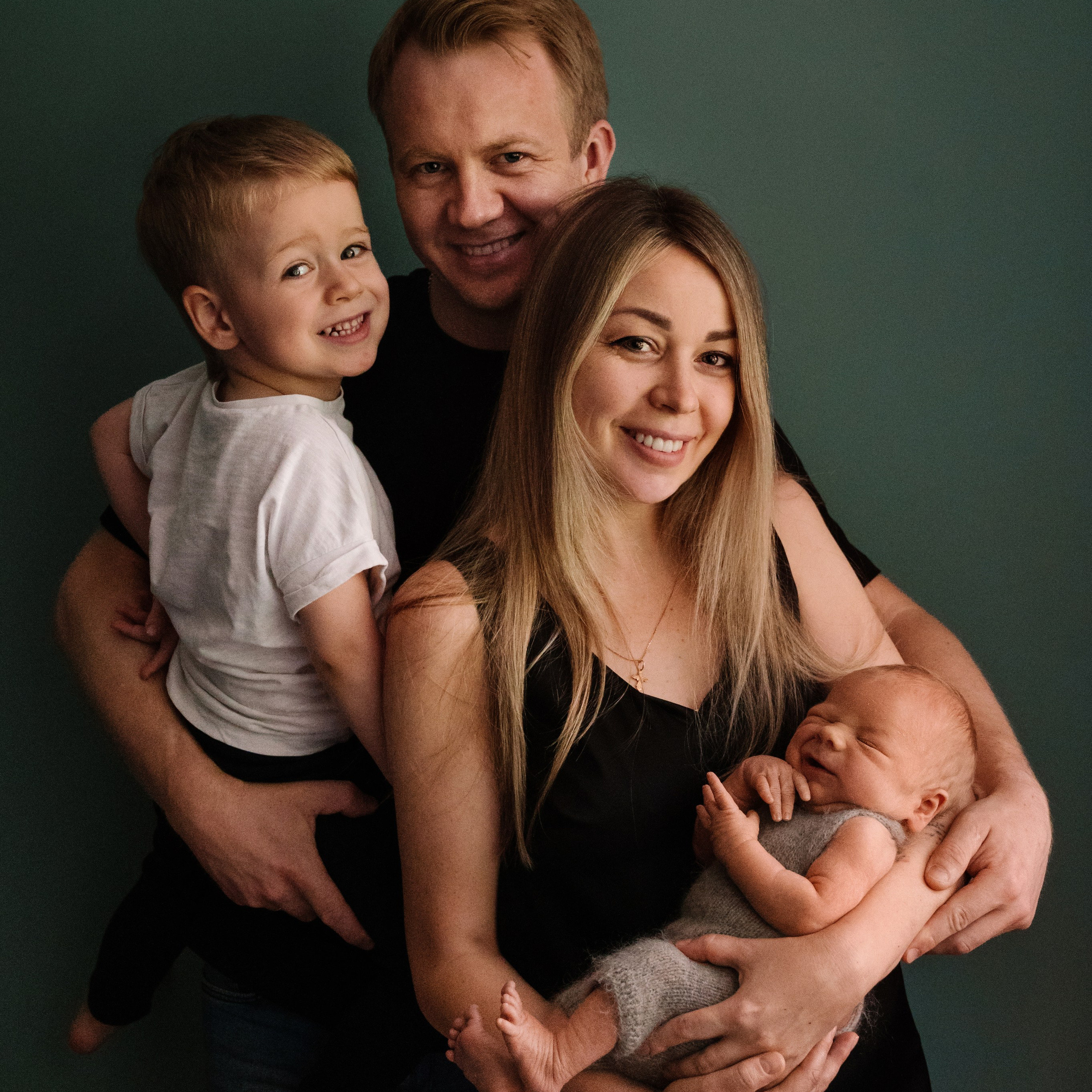 Фотограф новорожденных малышей в Санкт-Петербурге