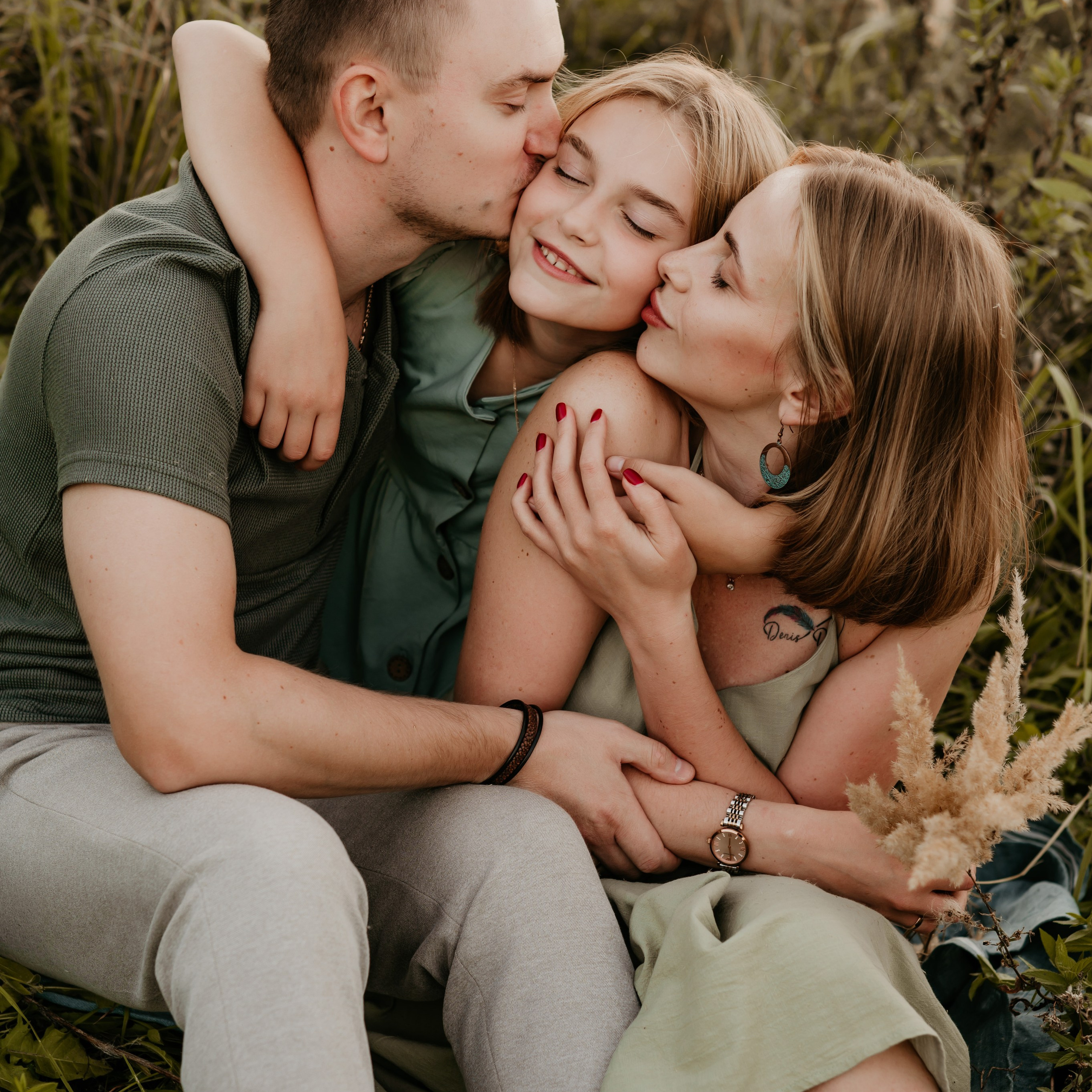 Услуги. Свадебный, семейный и портретный фотограф в Суворове Анастасия Седыкин