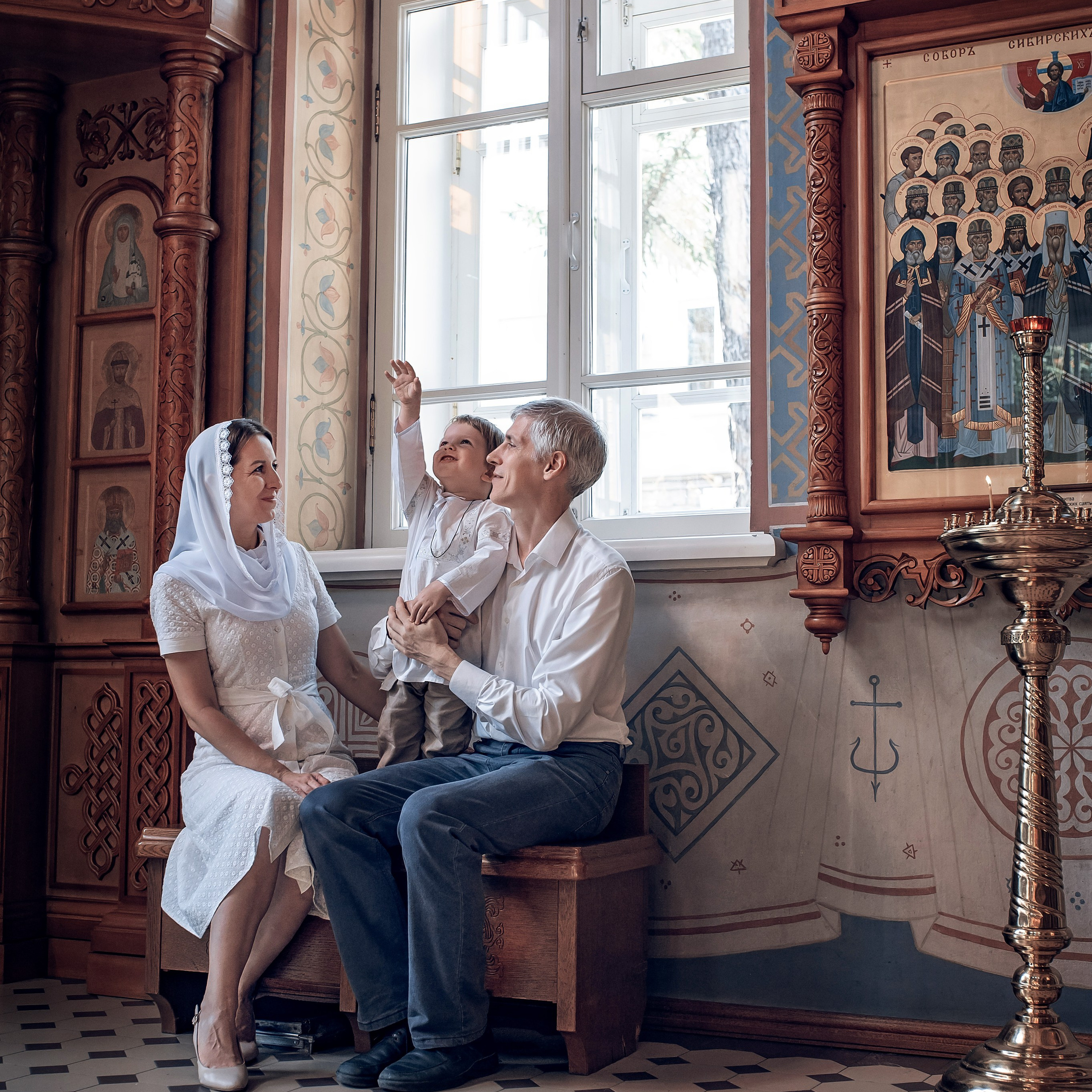 Фотограф крещение Красноярск, фотограф на крещение в Красноярске, фотограф крестины Красноярск, съемка крещения Краснрярск