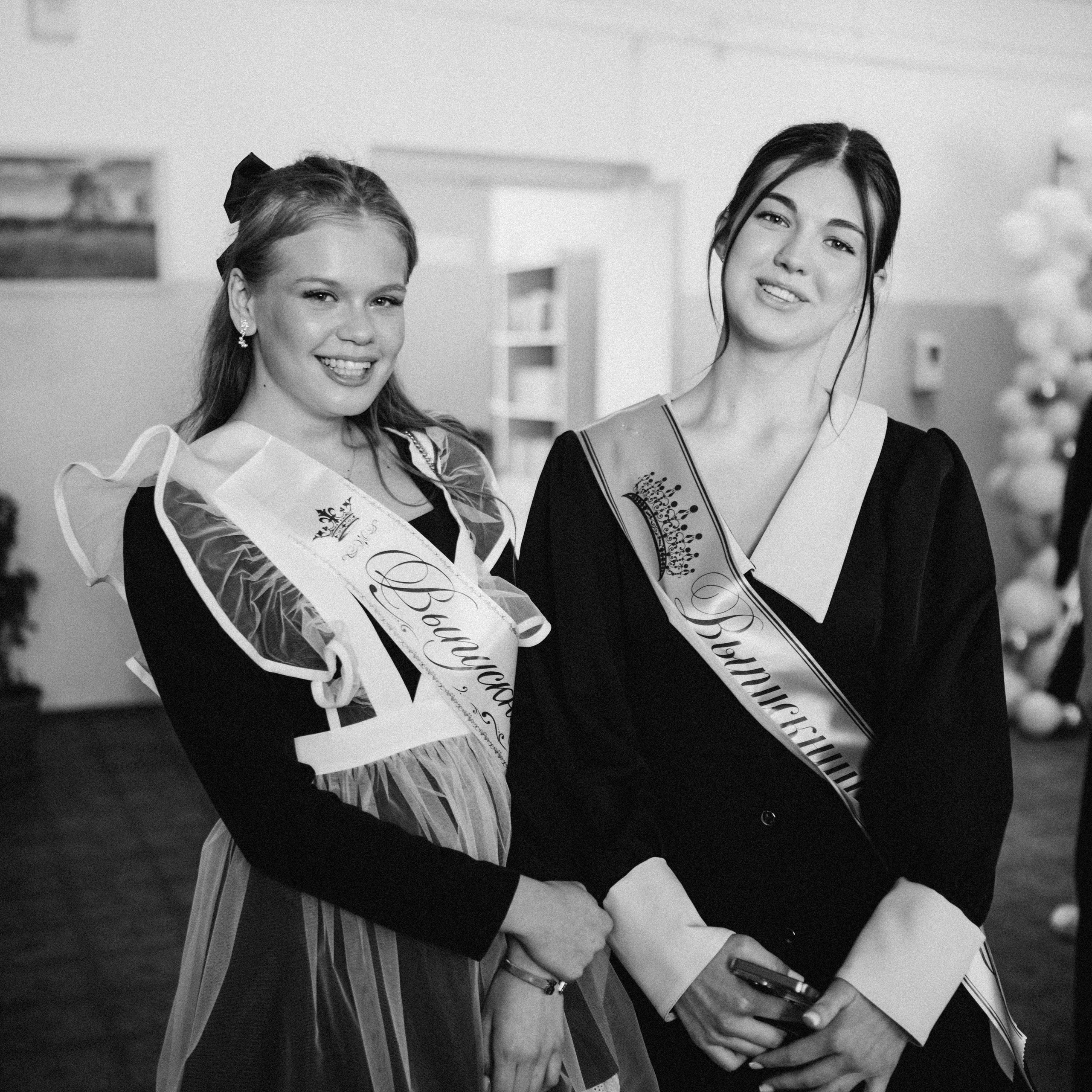 Выпускные фотоальбомы Новосибирск , Школьный альбом последний звонок, фотограф на последний звонок, выпускной альбом начальной школы